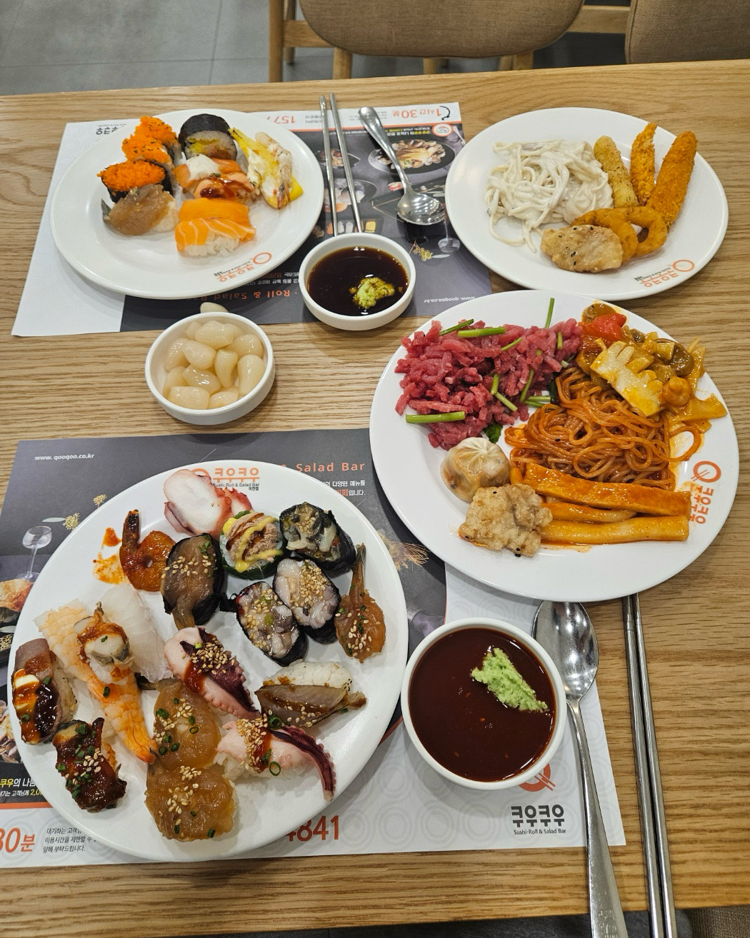음식은 괜찮아요 맛있어요. - 이천 맛집 추천 쿠우쿠우 이천점