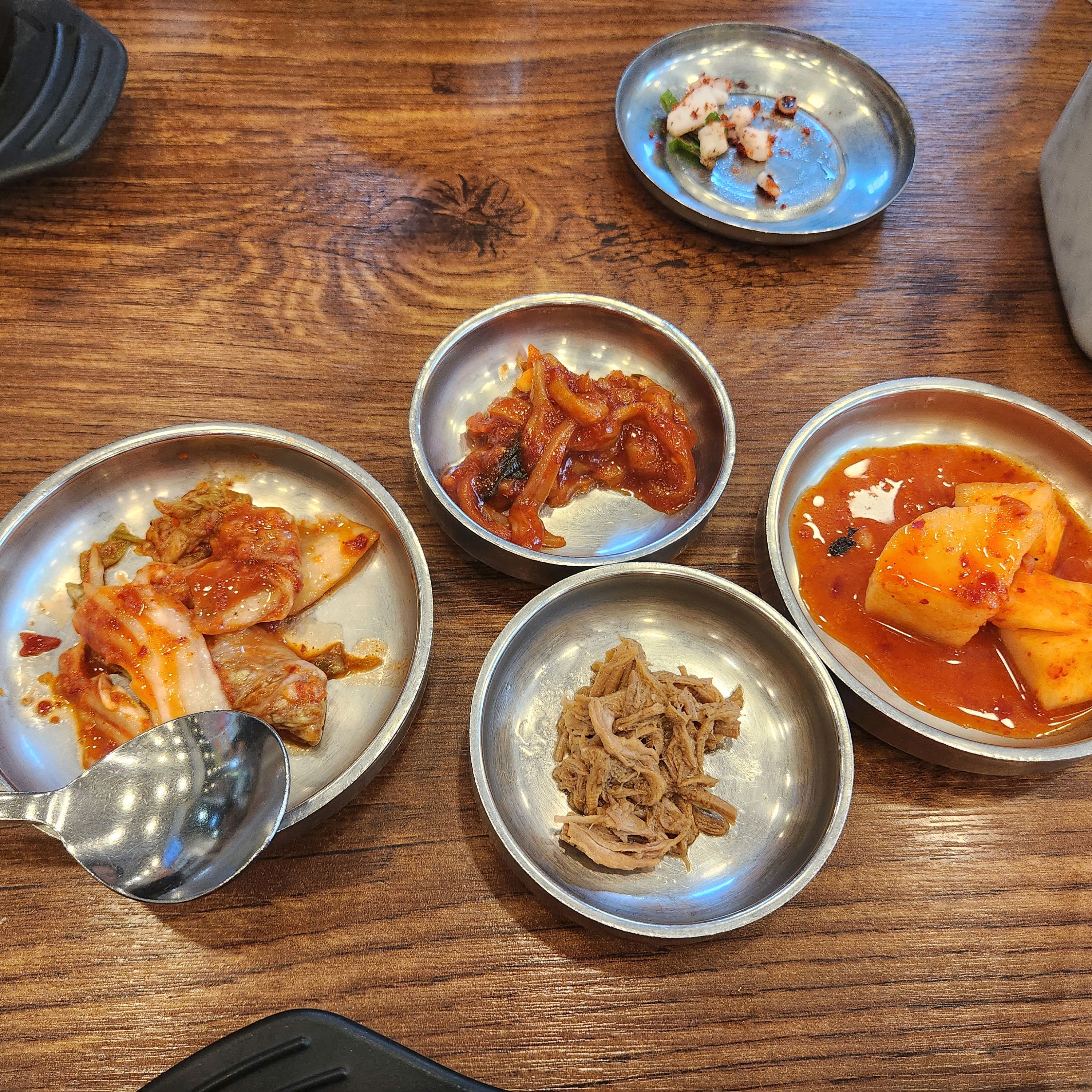 
서울시 은평구 대조동 맛집 넷길이콩나물국밥 은평본점