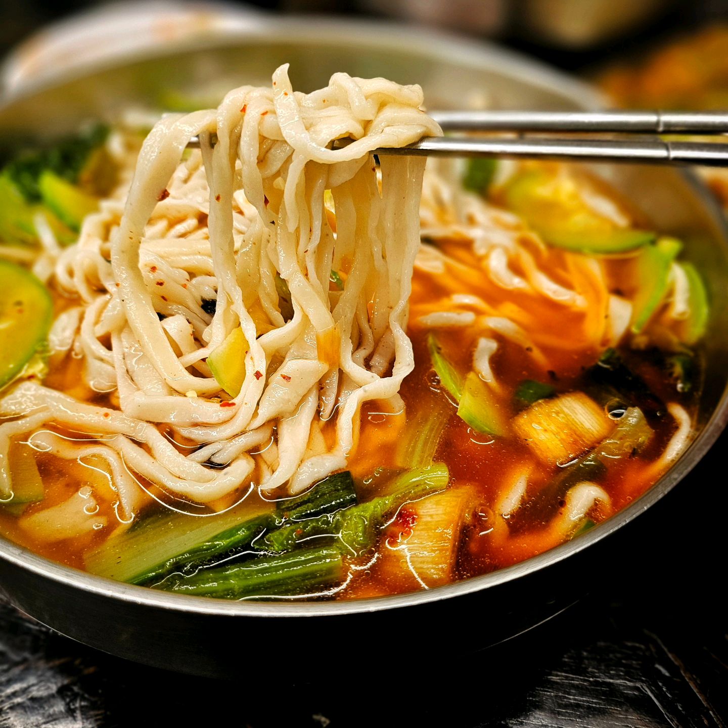 A good restaurant in Cheongnyangni-dong, Dongdaemun-gu, Seoul, North Gyeongsang Province, hand