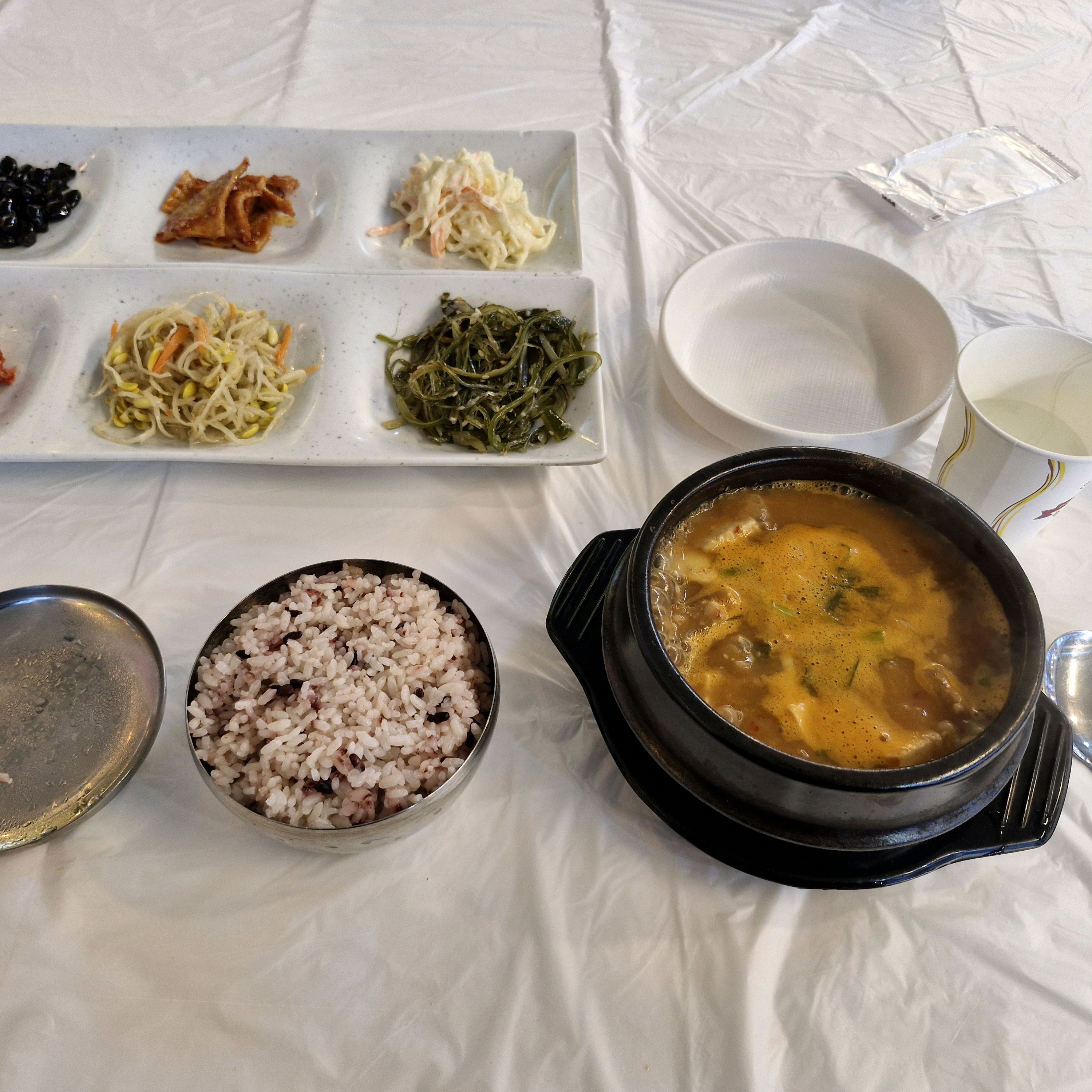 [동해 맛집 홍선장의밥상본점] 직접 가본 로컬 리뷰