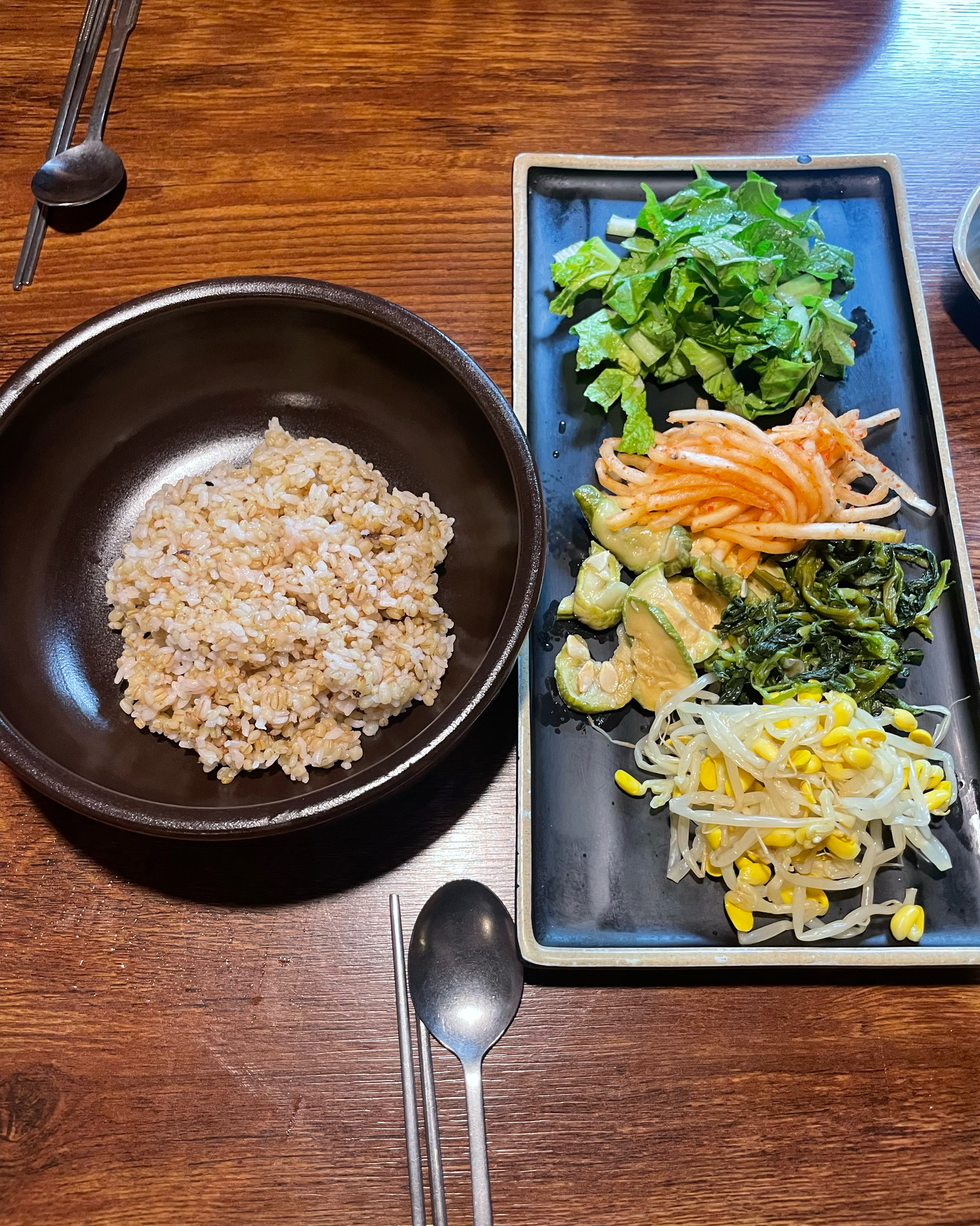 
서울시 송파구 거여동 맛집 동촌 보리밥과 돈까스