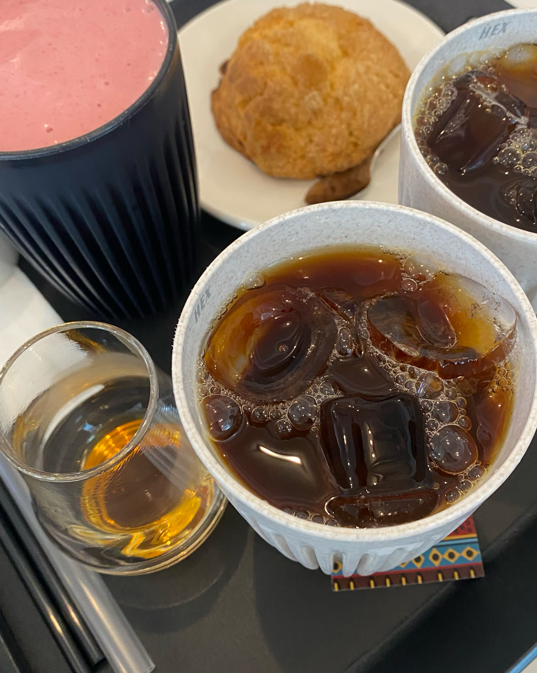 맛있어서 이틀 연속 방문했어요!! - 불당동 맛집 헥스커피로스터스쇼룸
