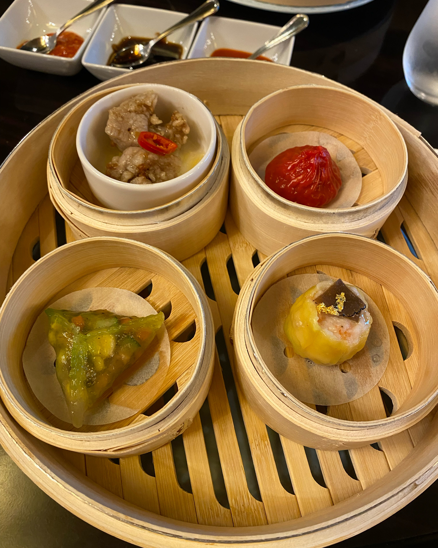Pal red Shin, a famous restaurant in Hoehyeon-dong, Jung-gu, Seoul