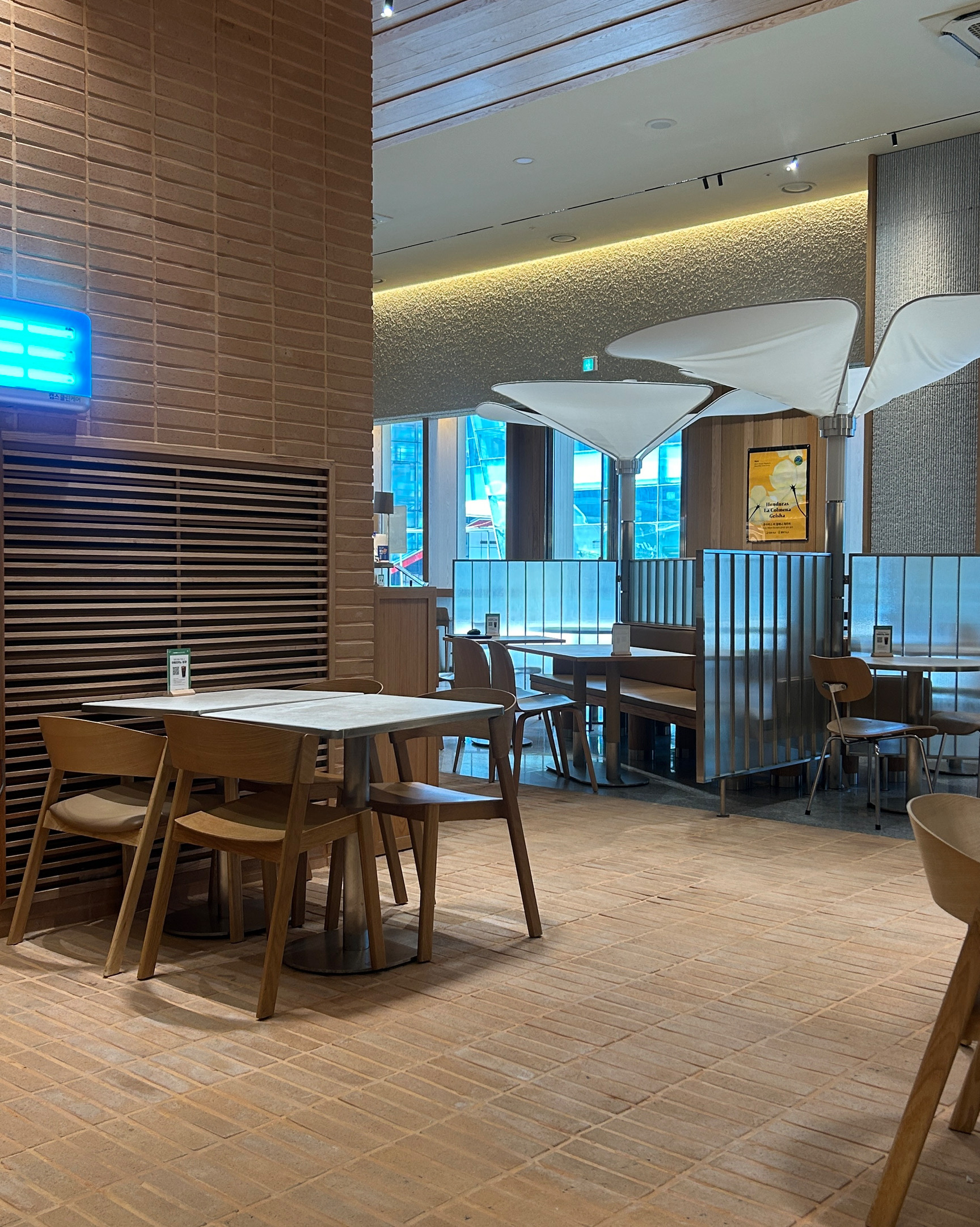 Jeong-dong, Sogong-dong, Jung-gu, Seoul, restaurant, Coffee Rooso