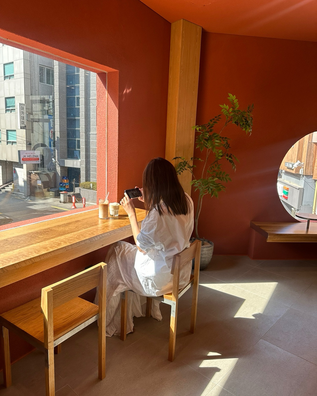 Small Good Coffee flagship store in Sogong-dong, Jung-gu, Seoul