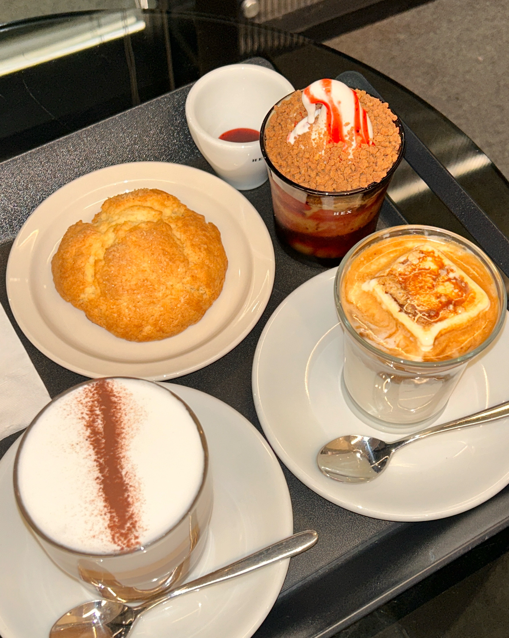 평소에 오고 싶어했던 카페였는데 드디어 와보네요 - 불당동 맛집 헥스커피로스터스쇼룸
