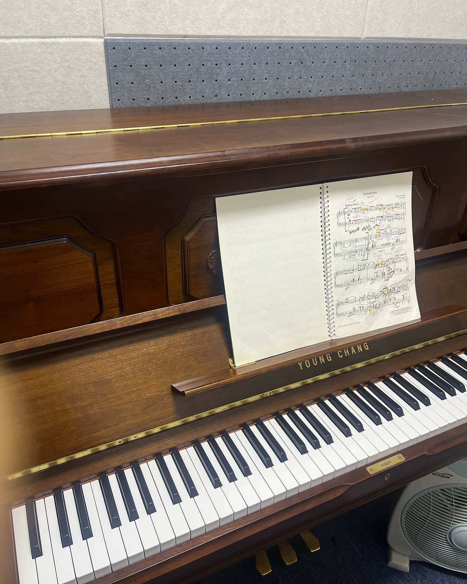 2번째 스튜디오 사진