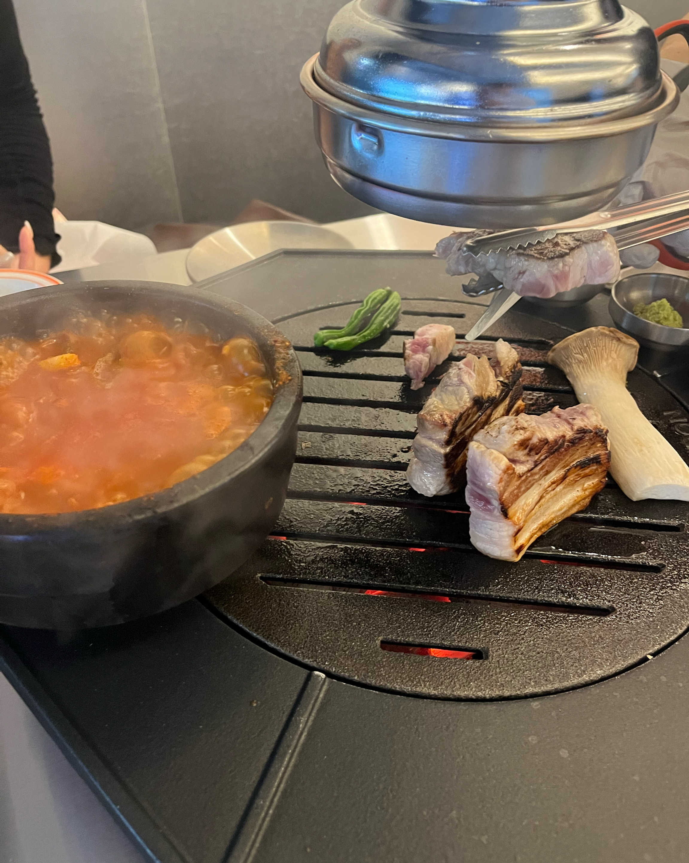 
서울시 강남구 논현1동 맛집 빽돈 신논현직영점