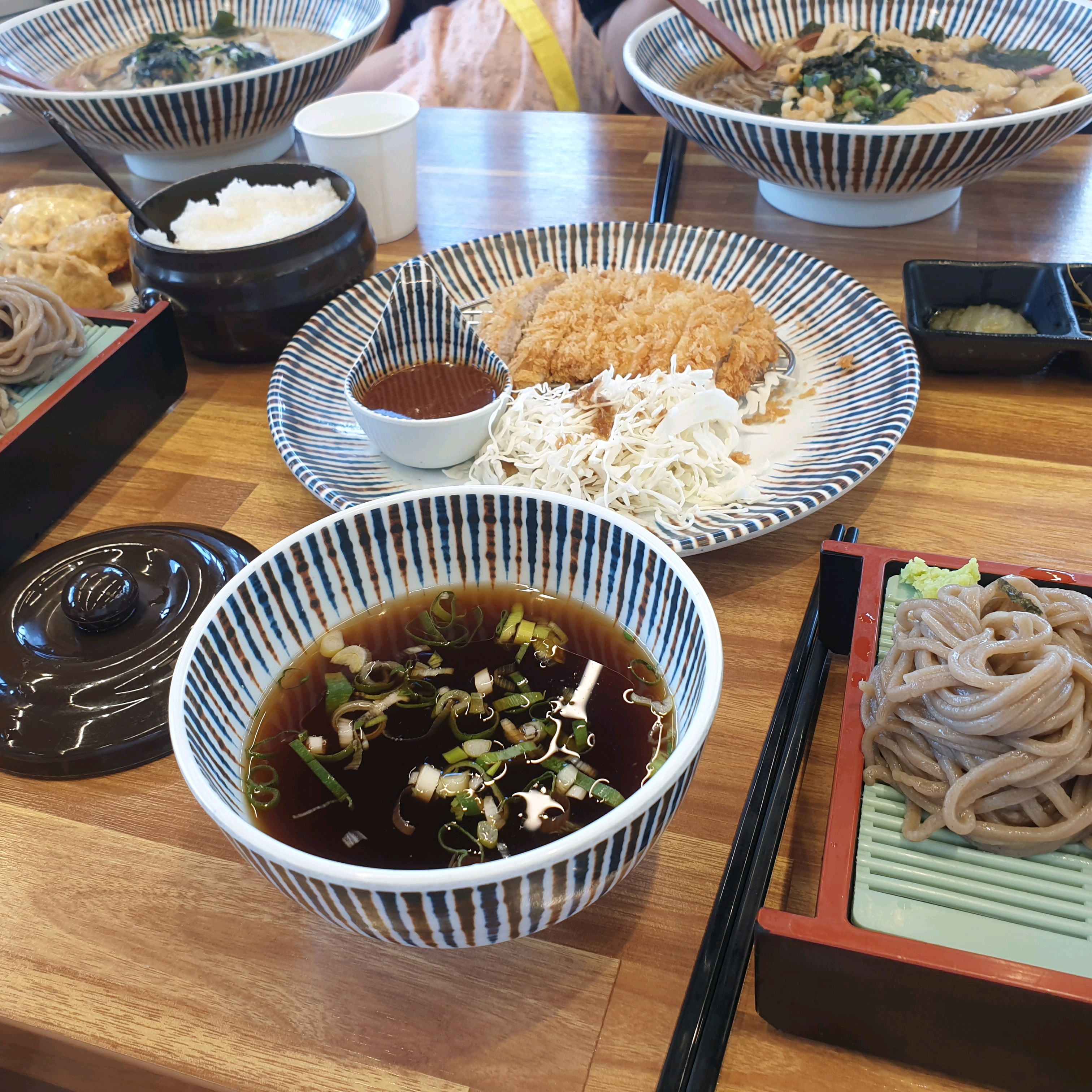 쫄깃한 메밀면이 먹고 싶어서 방문했습니다. - 용인 공세동 맛집 삼동소바 공세점