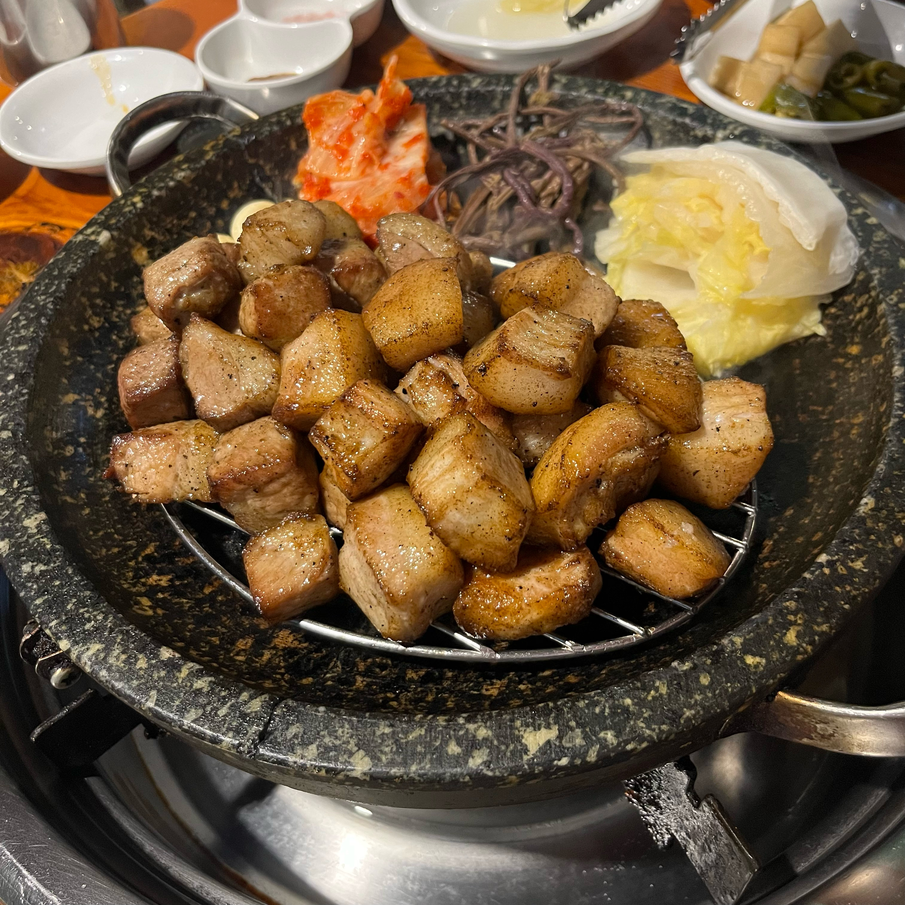A good restaurant in Ewha-dong, Jongno-gu, Seoul