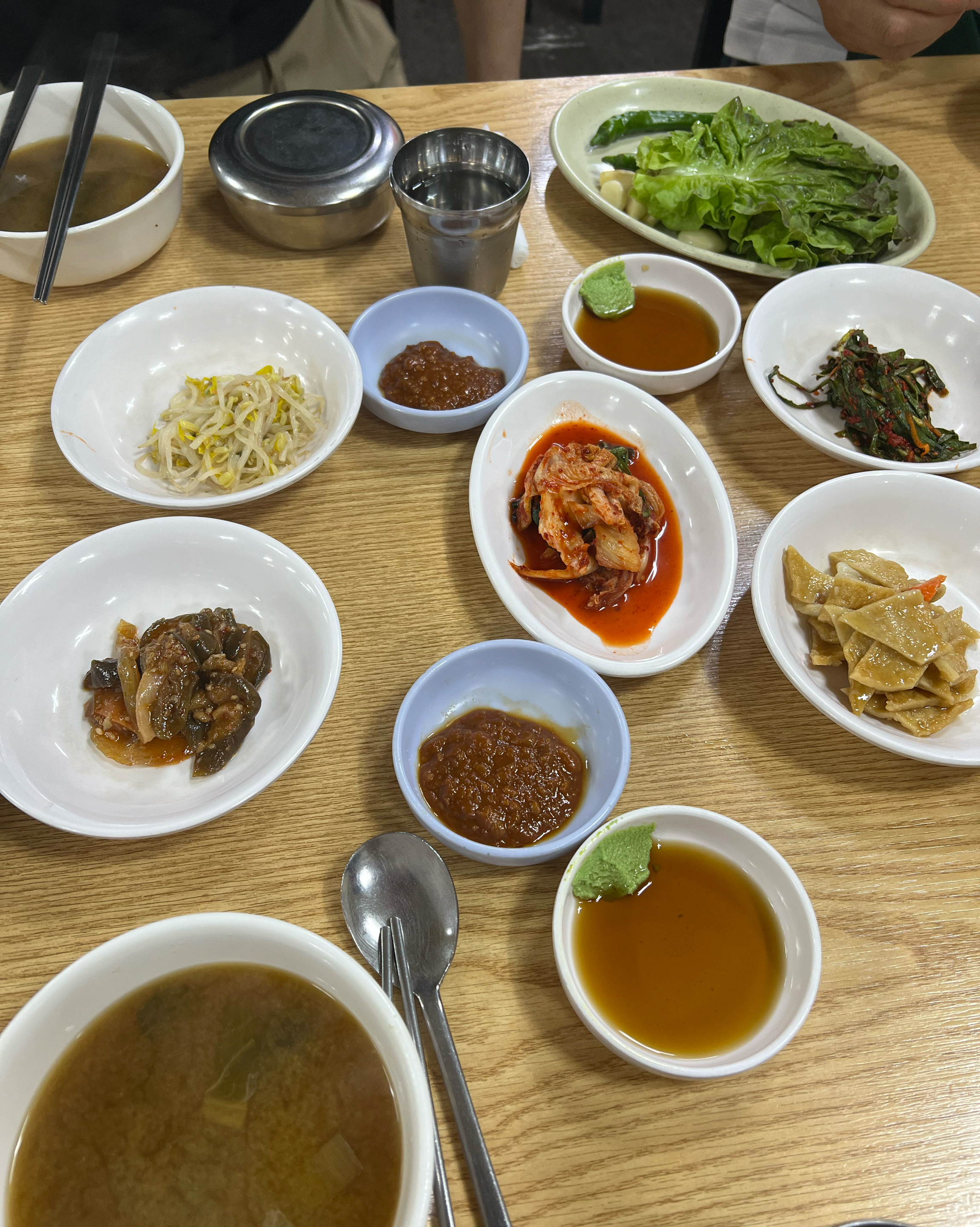 이거 먹으러 망원동에… 하지만 먹을때 만큼은 행복했습니다 ㅋ 아 생선구이는 좀 비릿. 추가