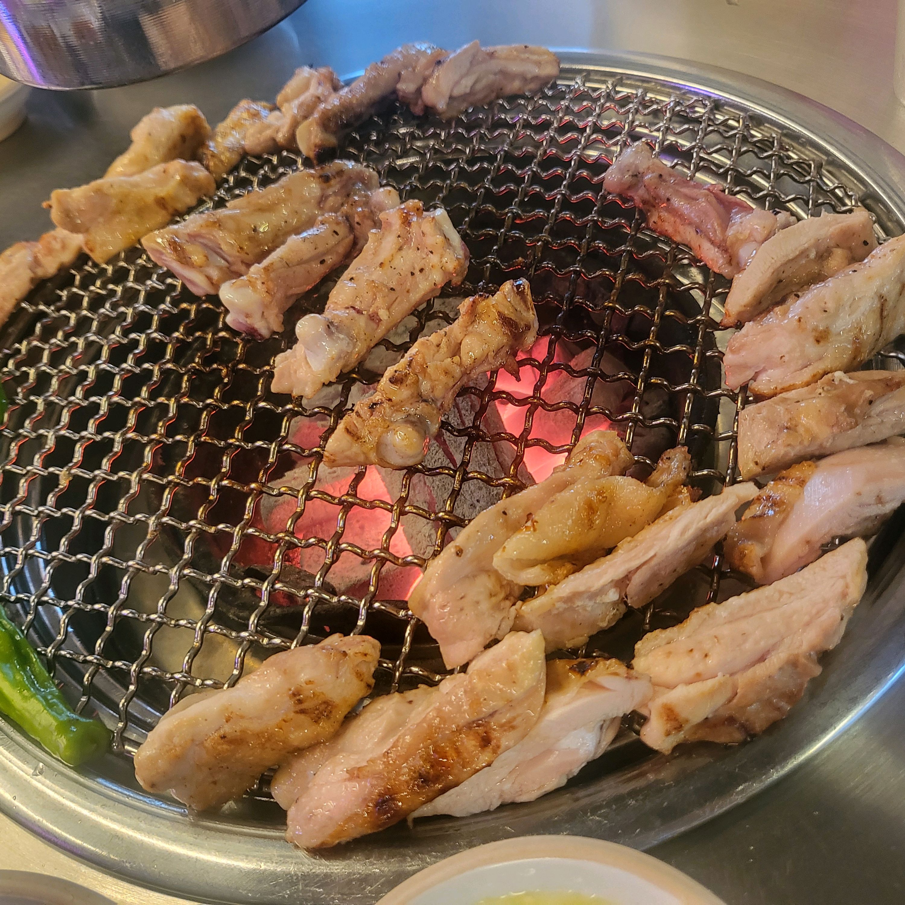 A meeting of famous restaurants in Dongseon-dong, Seongbuk-gu, Seoul