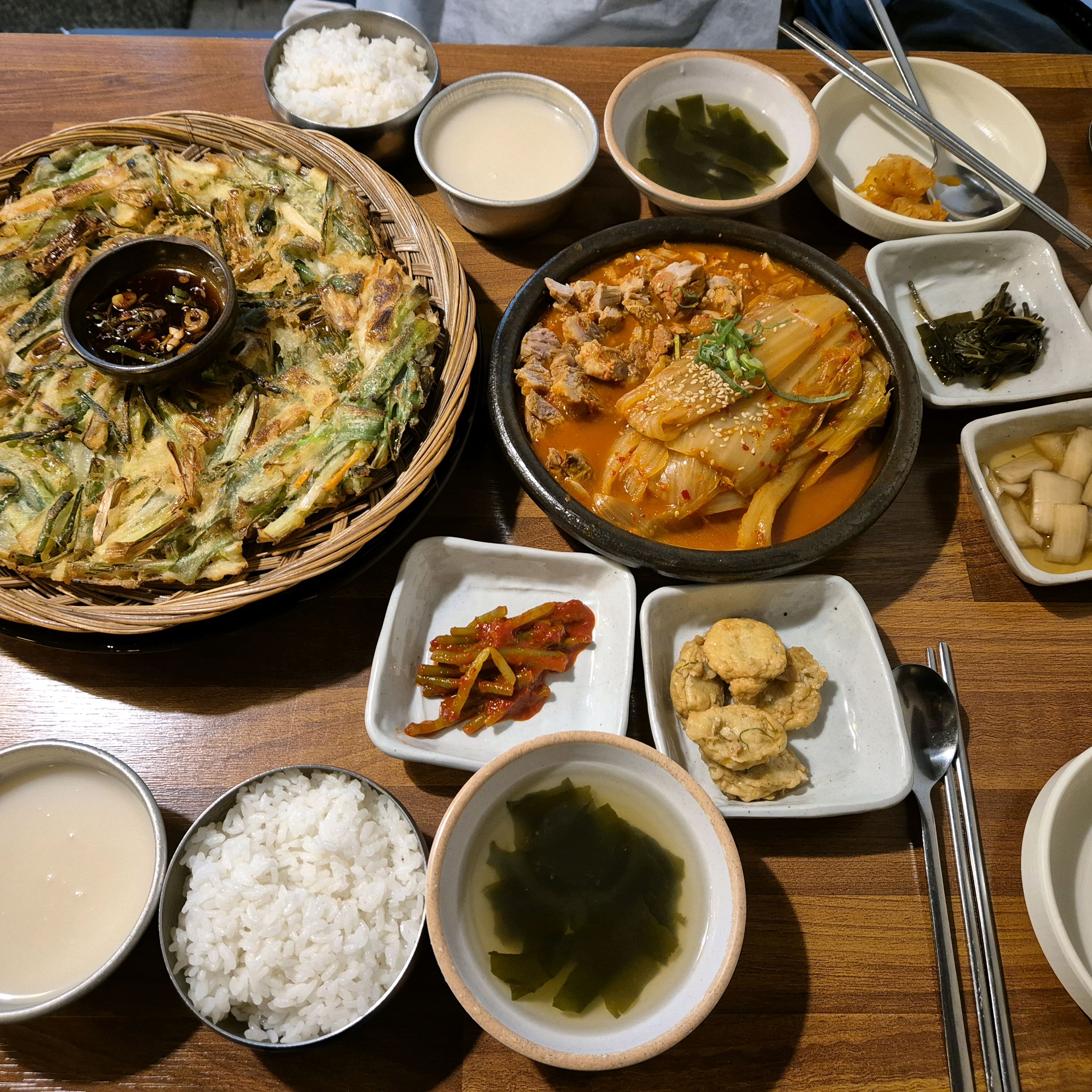 Sungnyedodam, a famous restaurant in Sogong-dong, Jung-gu, Seoul
