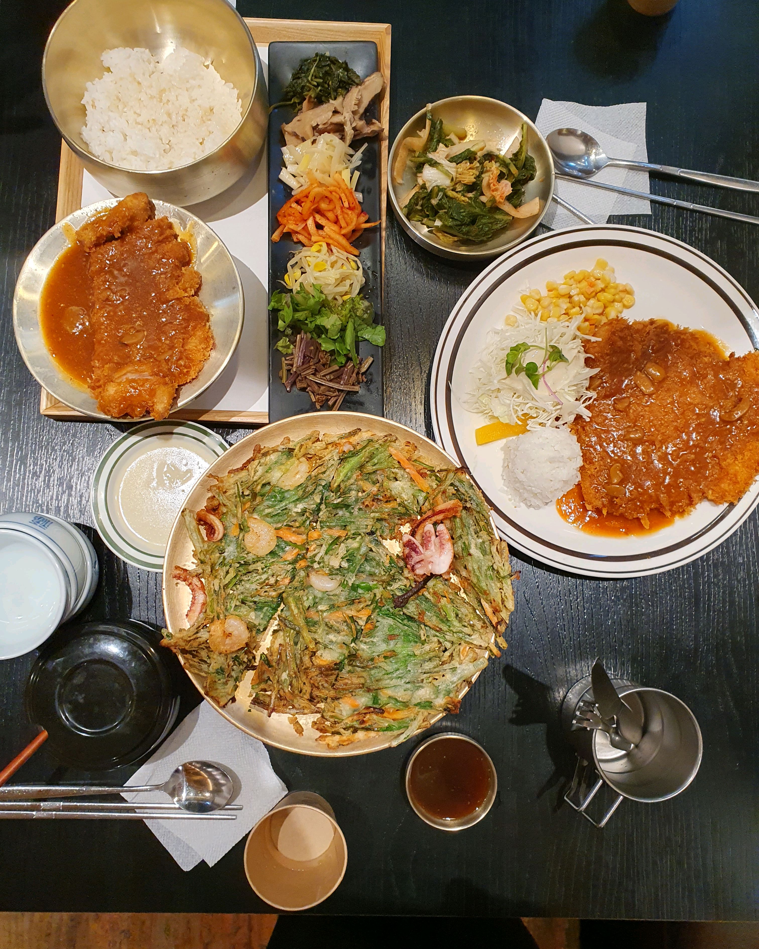 Namsan Wild Vegetable Restaurant in Pil-dong, Jung-gu, Seoul