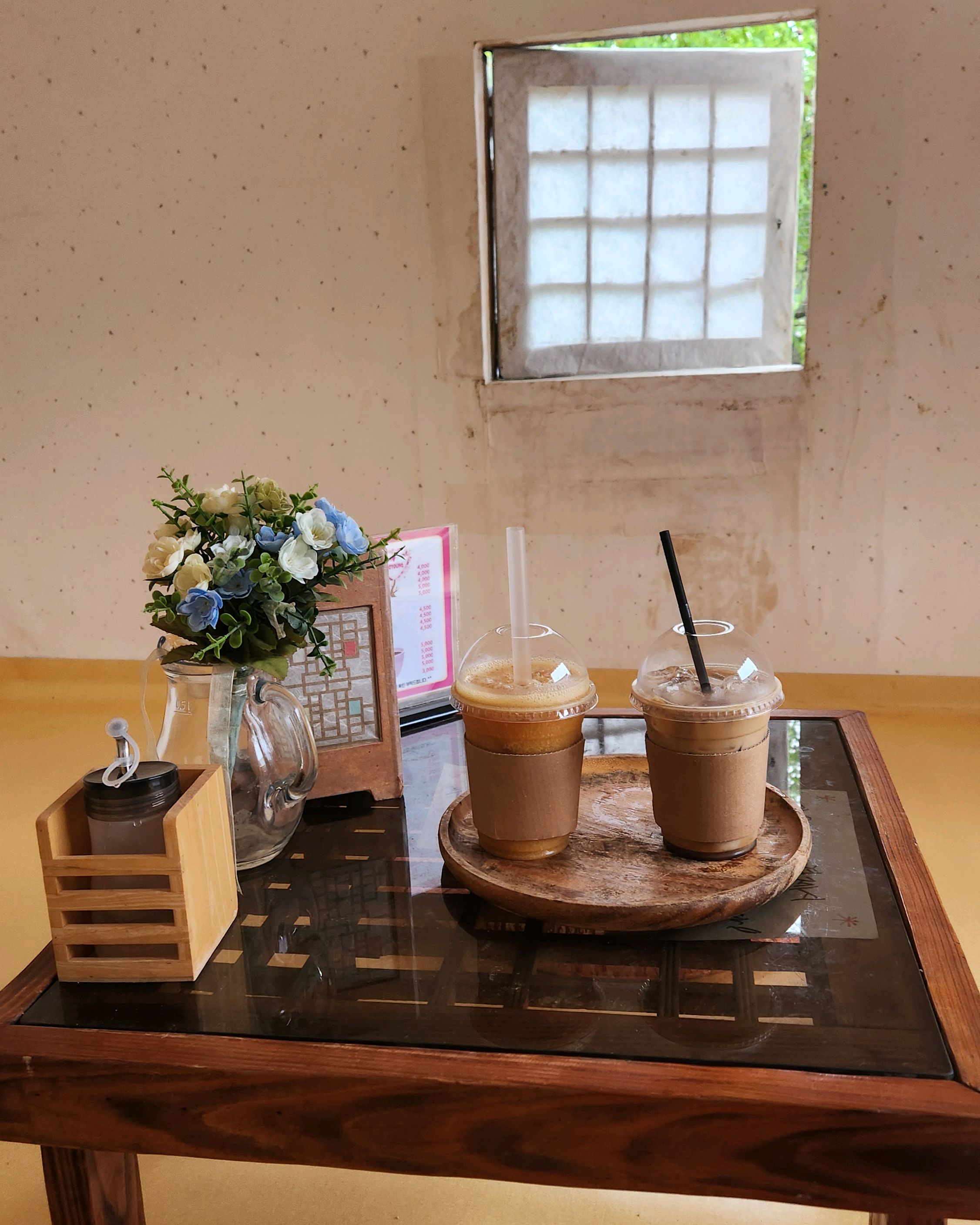 안동 부용대에 들렸다가 부용대주차장 - 하회마을 맛집 부용카페