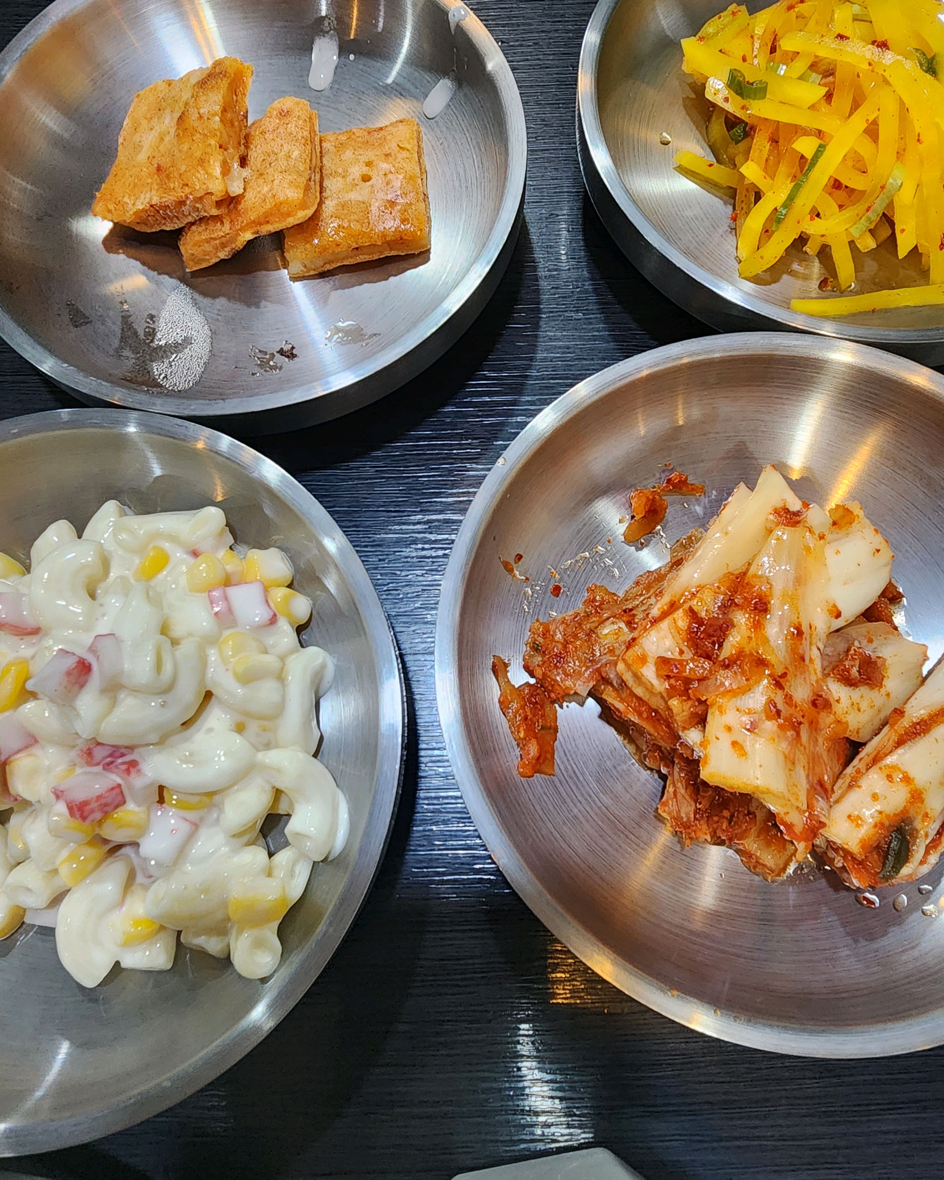  한국 서울 건대입구역 주변 전골 전문점 맛집 의정부정통부대찌개