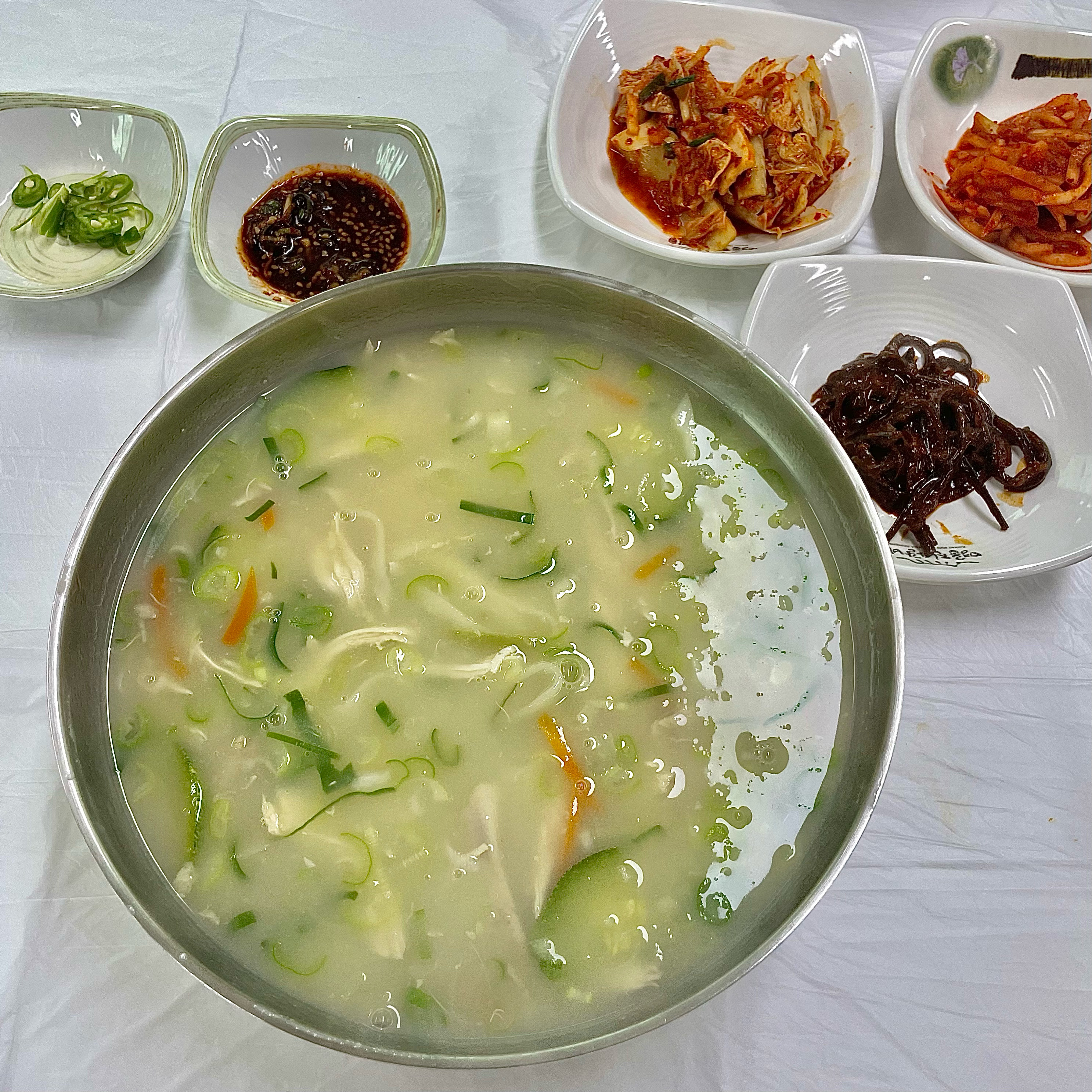 오랜만에 들른 다송칼국수 - 삼척항 맛집 다송칼국수