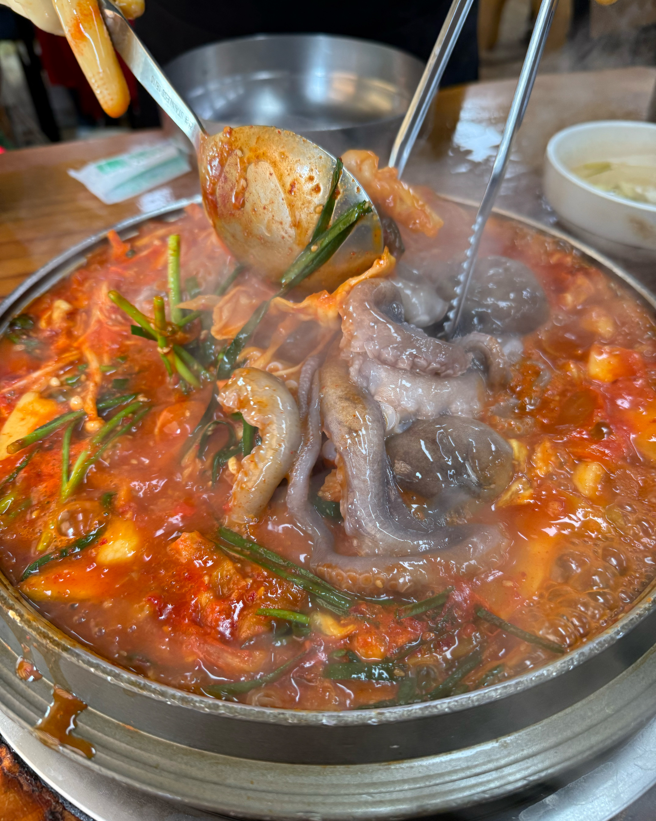[인천공항 맛집 빨간거짱구네 업무단지점] 직접 가본 로컬 리뷰