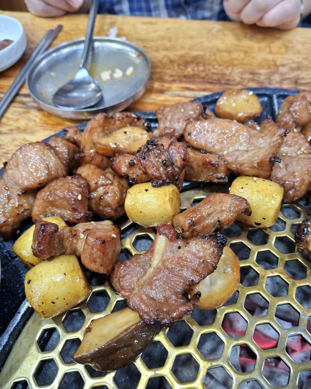 
서울시 강북구 번동 맛집 수유갈비산성골
