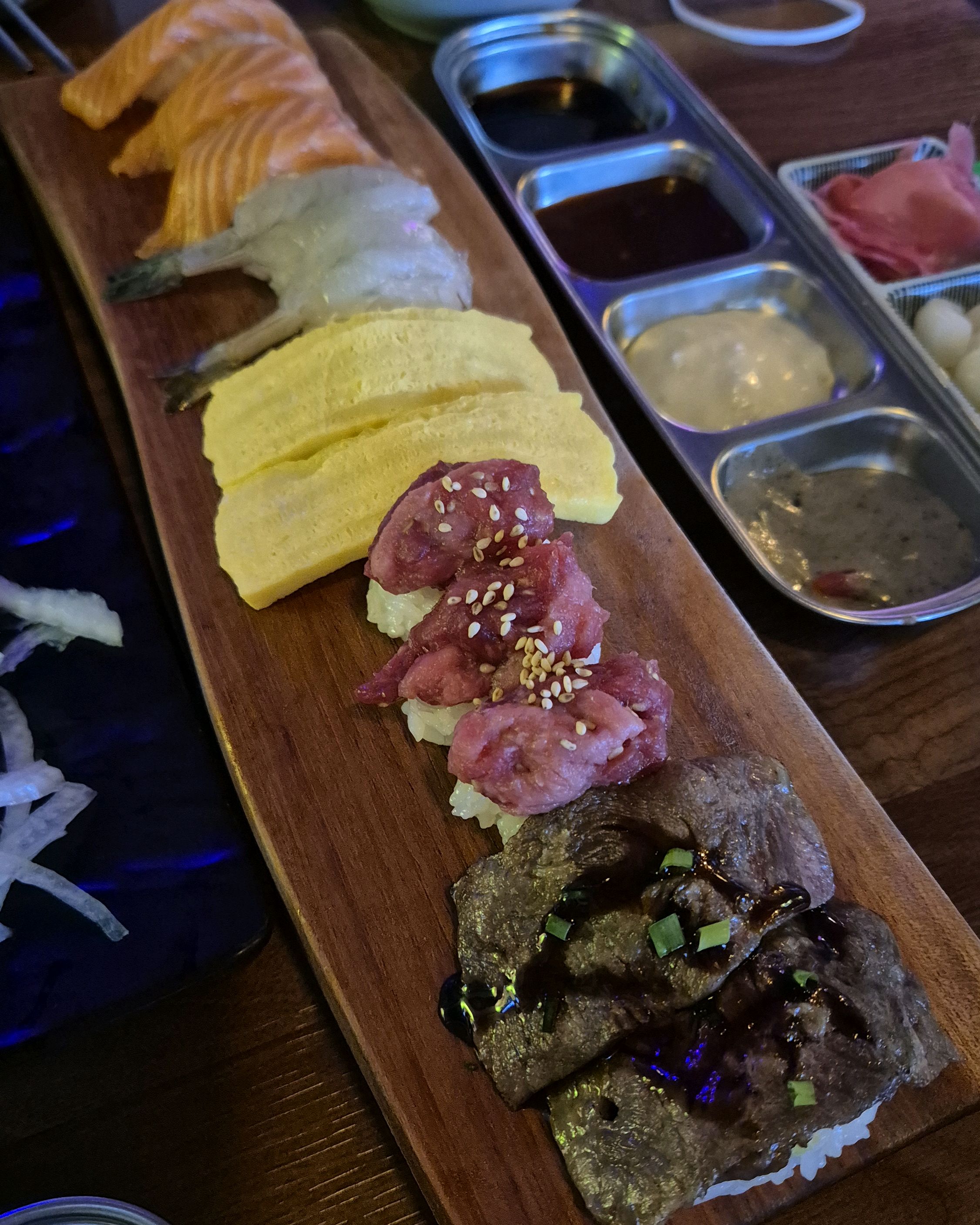 
서울시 구로구 개봉동 맛집 육연사 개봉역점