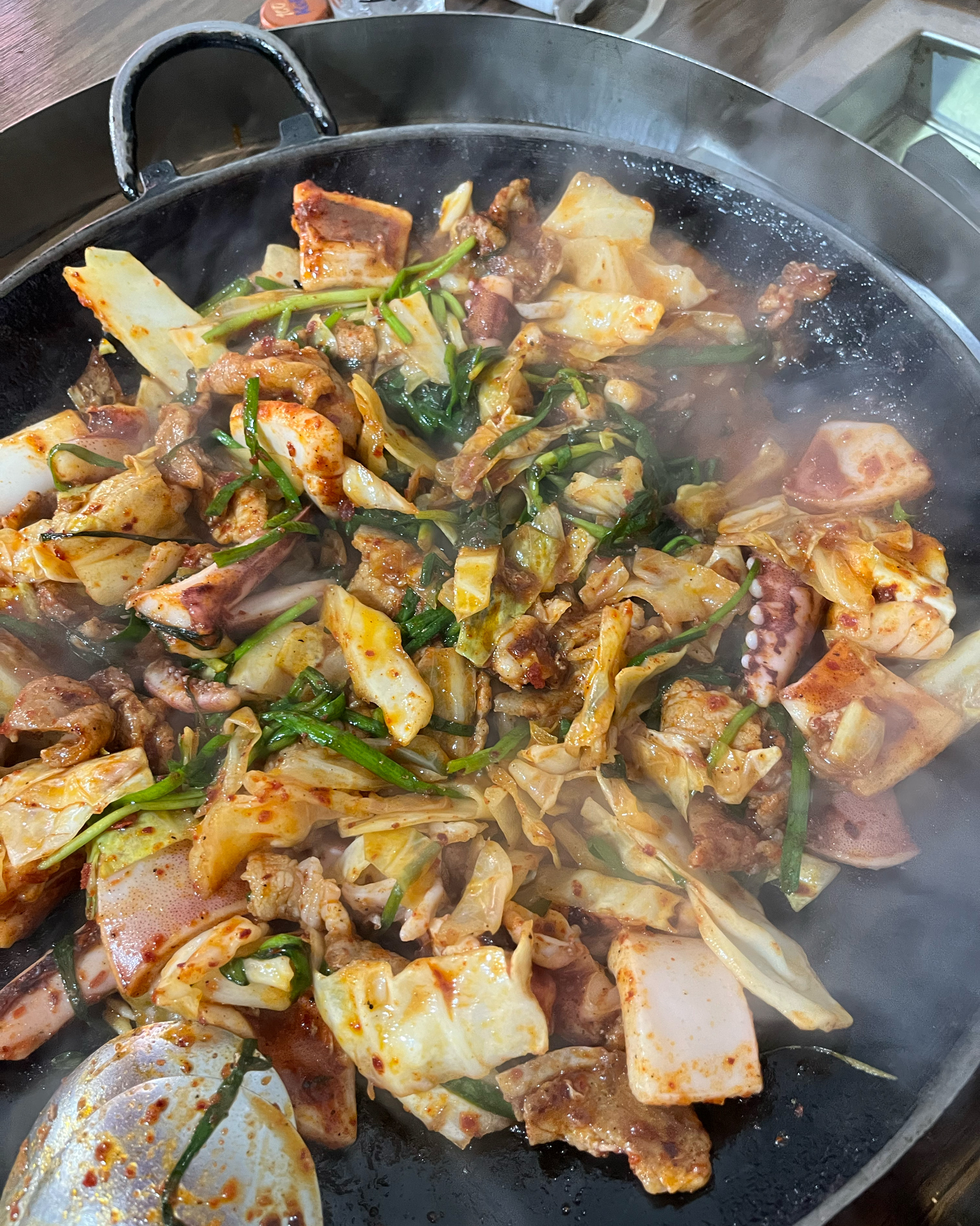 A toad restaurant in Daejo-dong, Eunpyeong-gu, Seoul