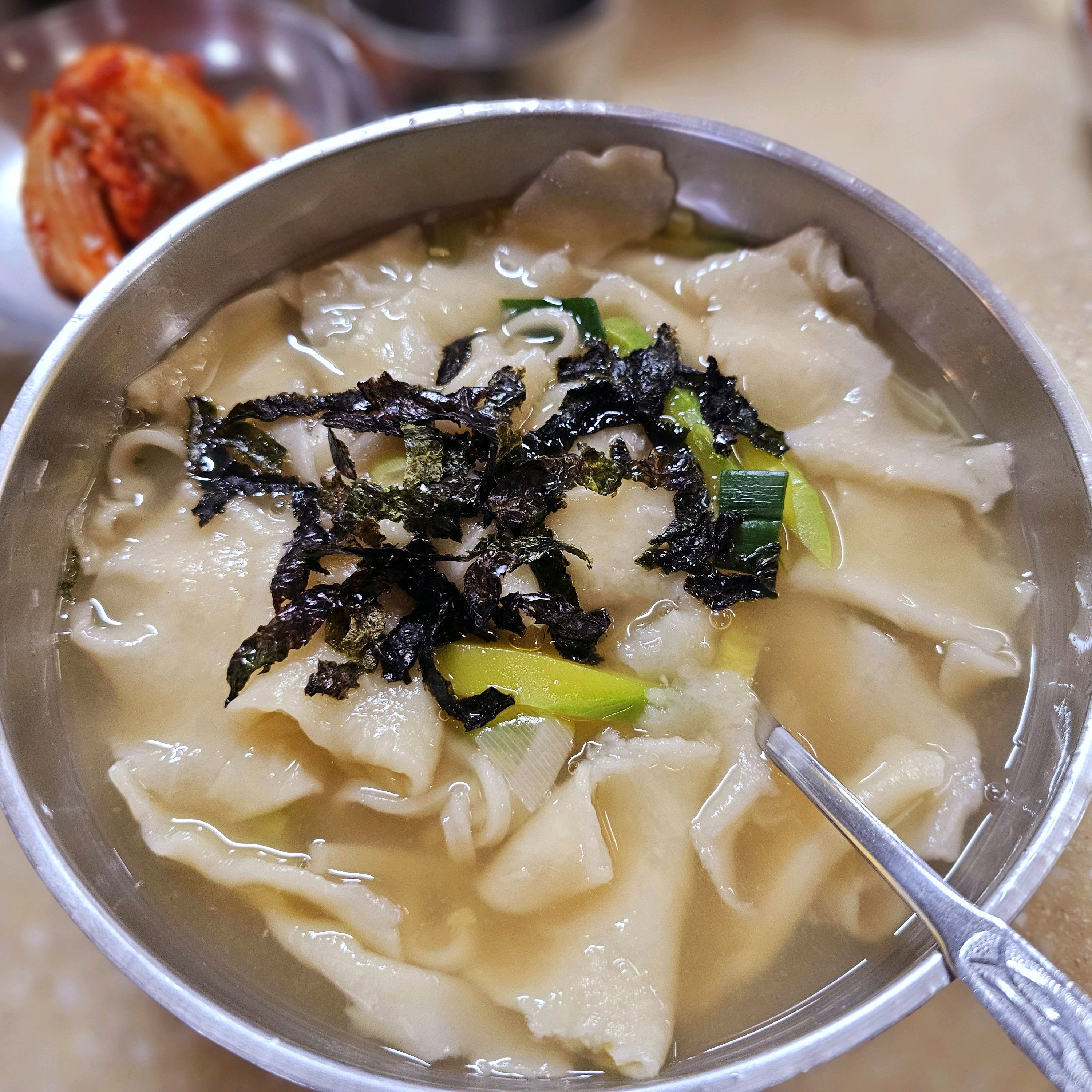 
대치역식당 산월수제비