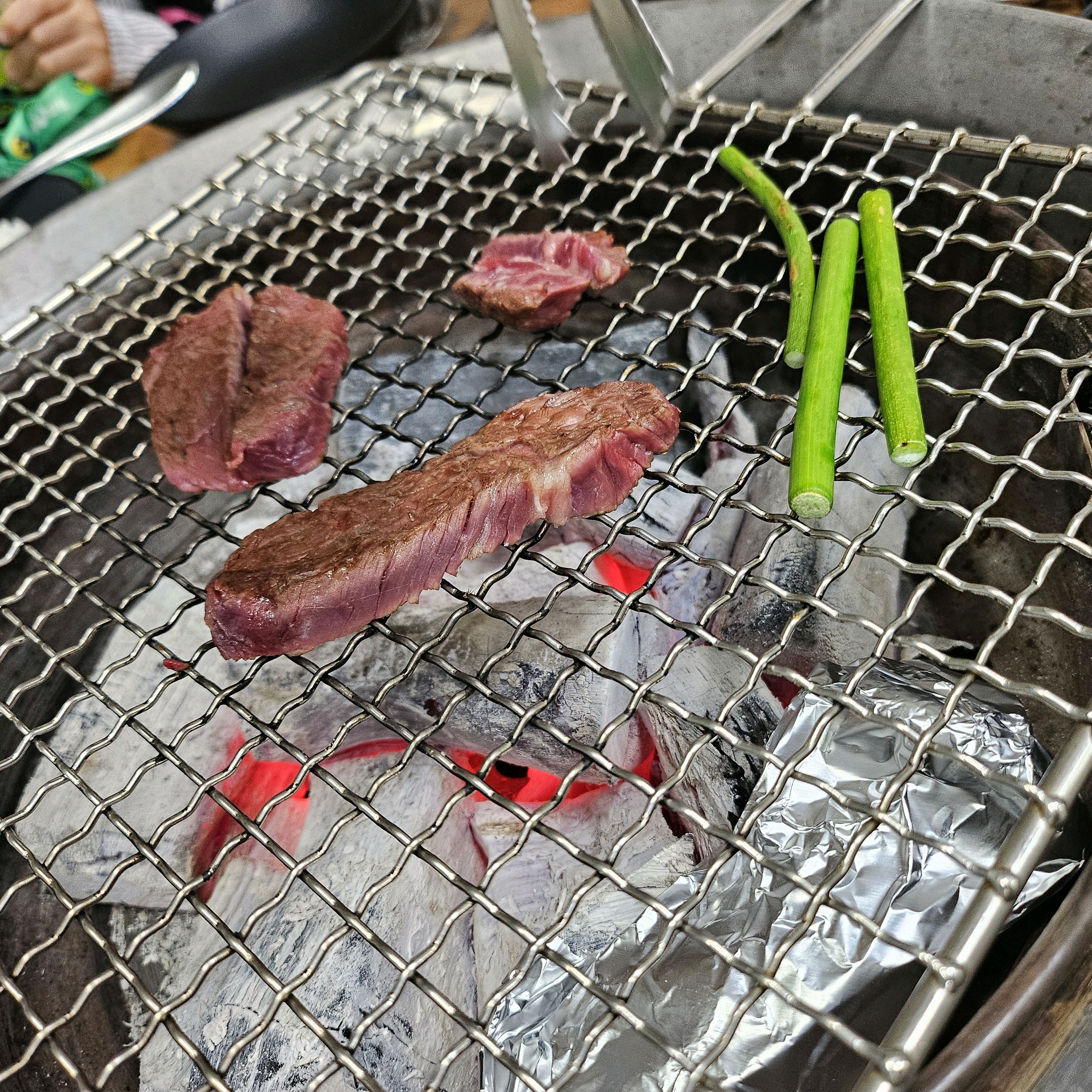 육회맛집 뭉티기 맛집 👍 - 권선동 맛집 장터한우