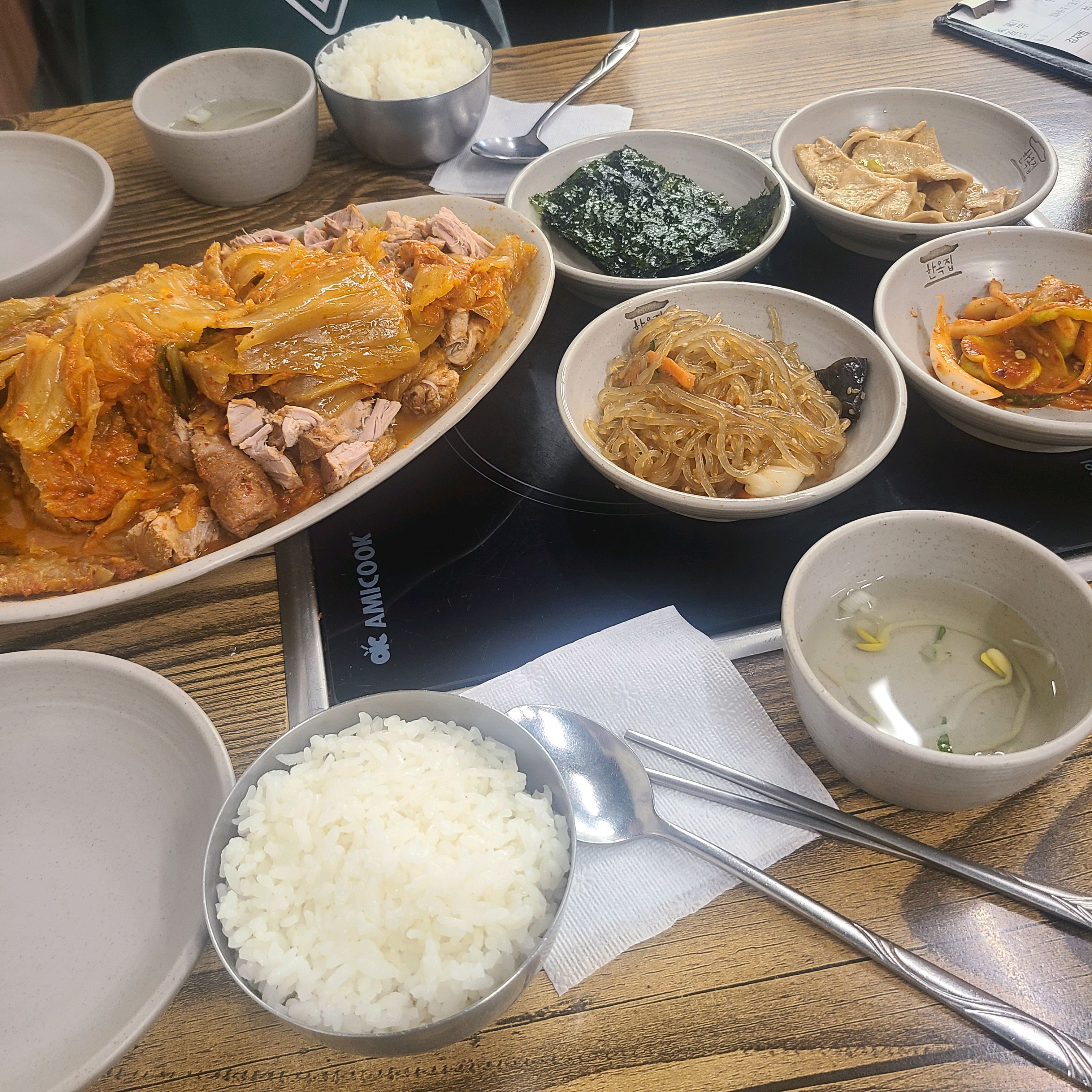 
서울시 서대문구 천연동 맛집 한옥집김치찜 본점