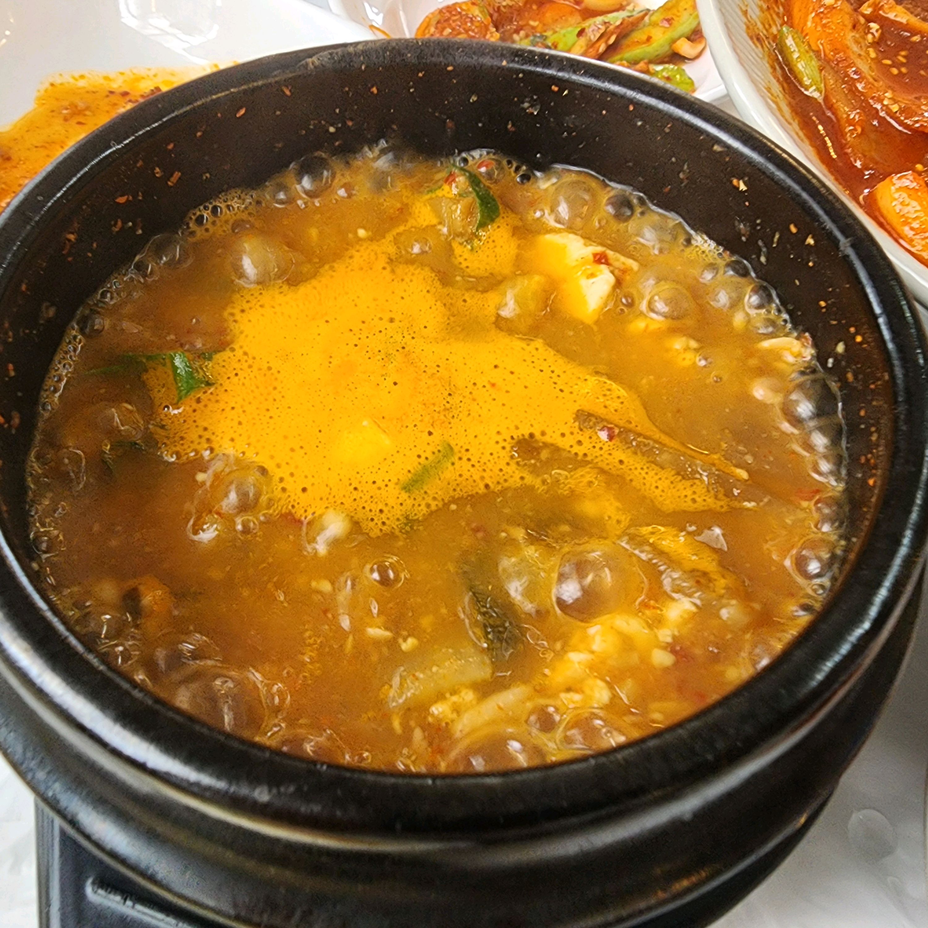 [동해 맛집 홍선장의밥상본점] 직접 가본 로컬 리뷰