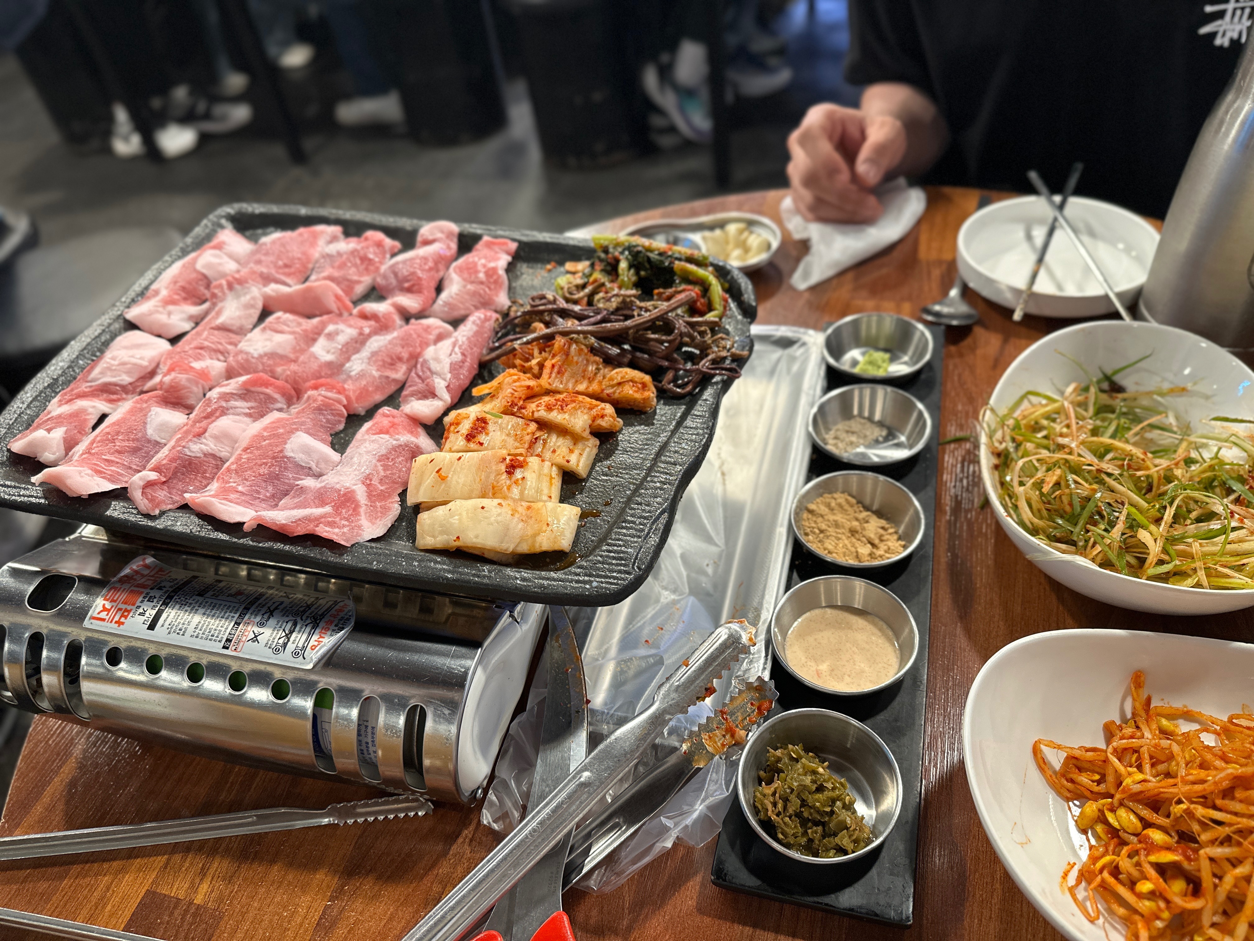 
화정역식당 세겹집