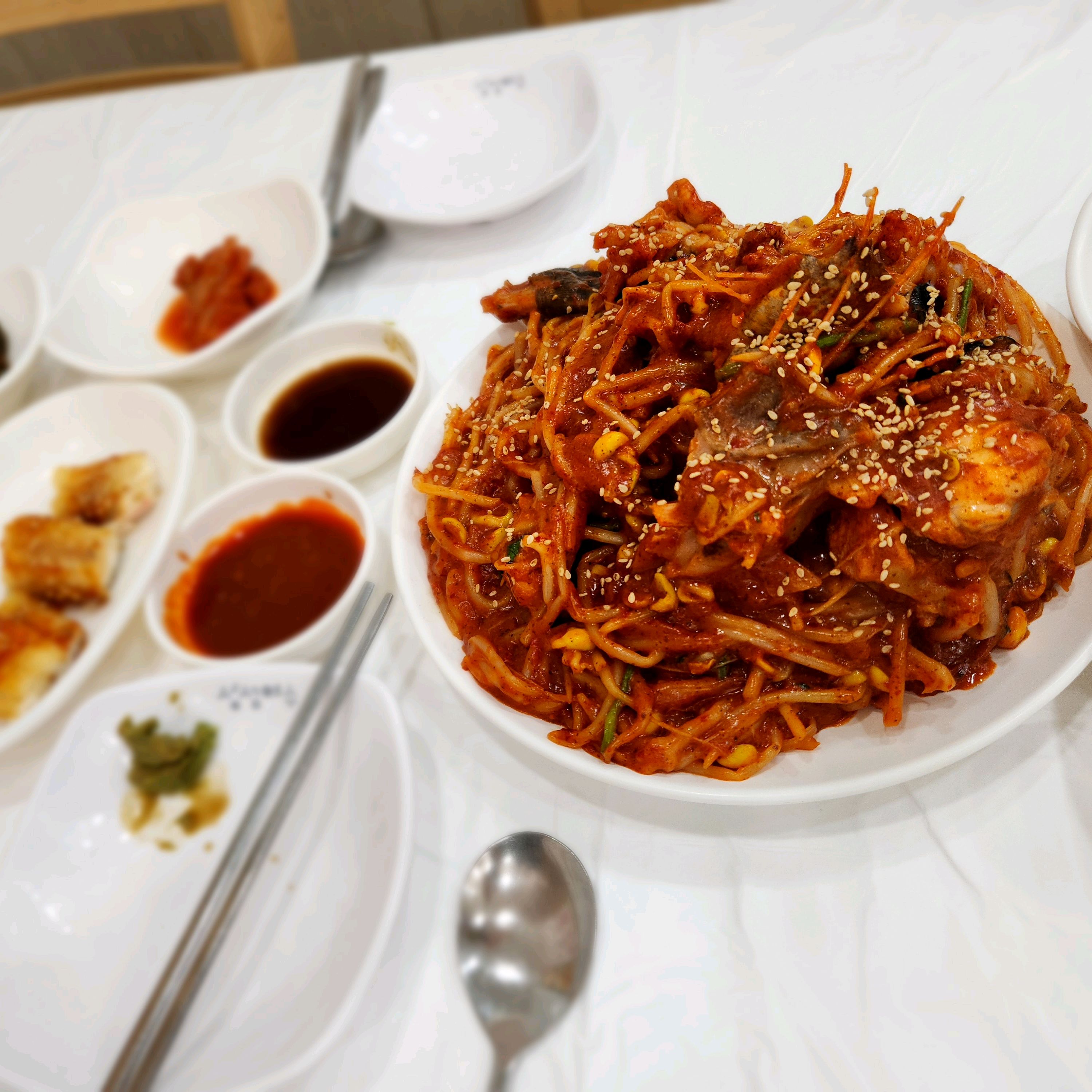 [여수 맛집 조롱박] 직접 가본 로컬 리뷰