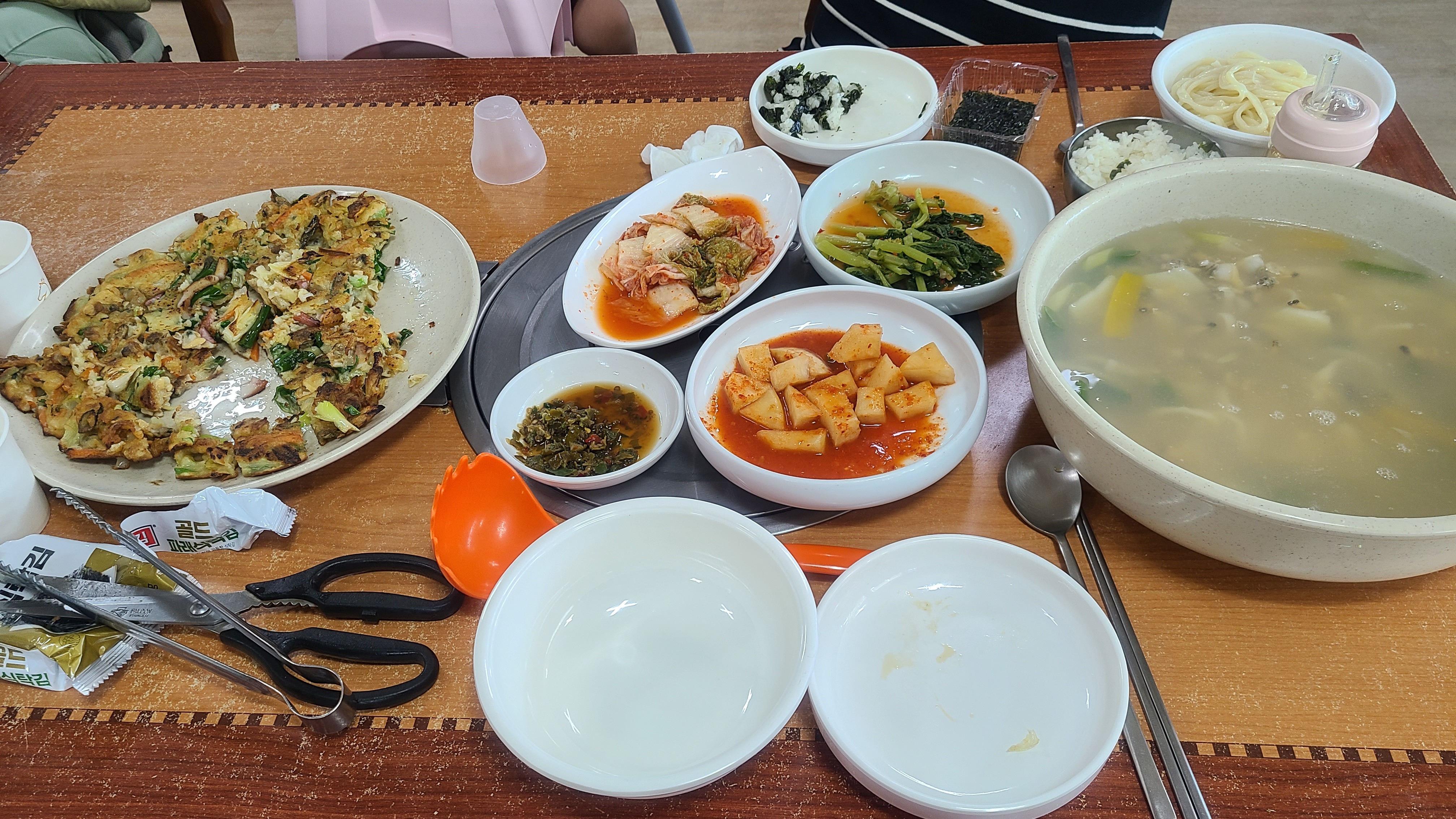 [안산 맛집 바지락마을손칼국수 대부도 본점] 직접 가본 로컬 리뷰