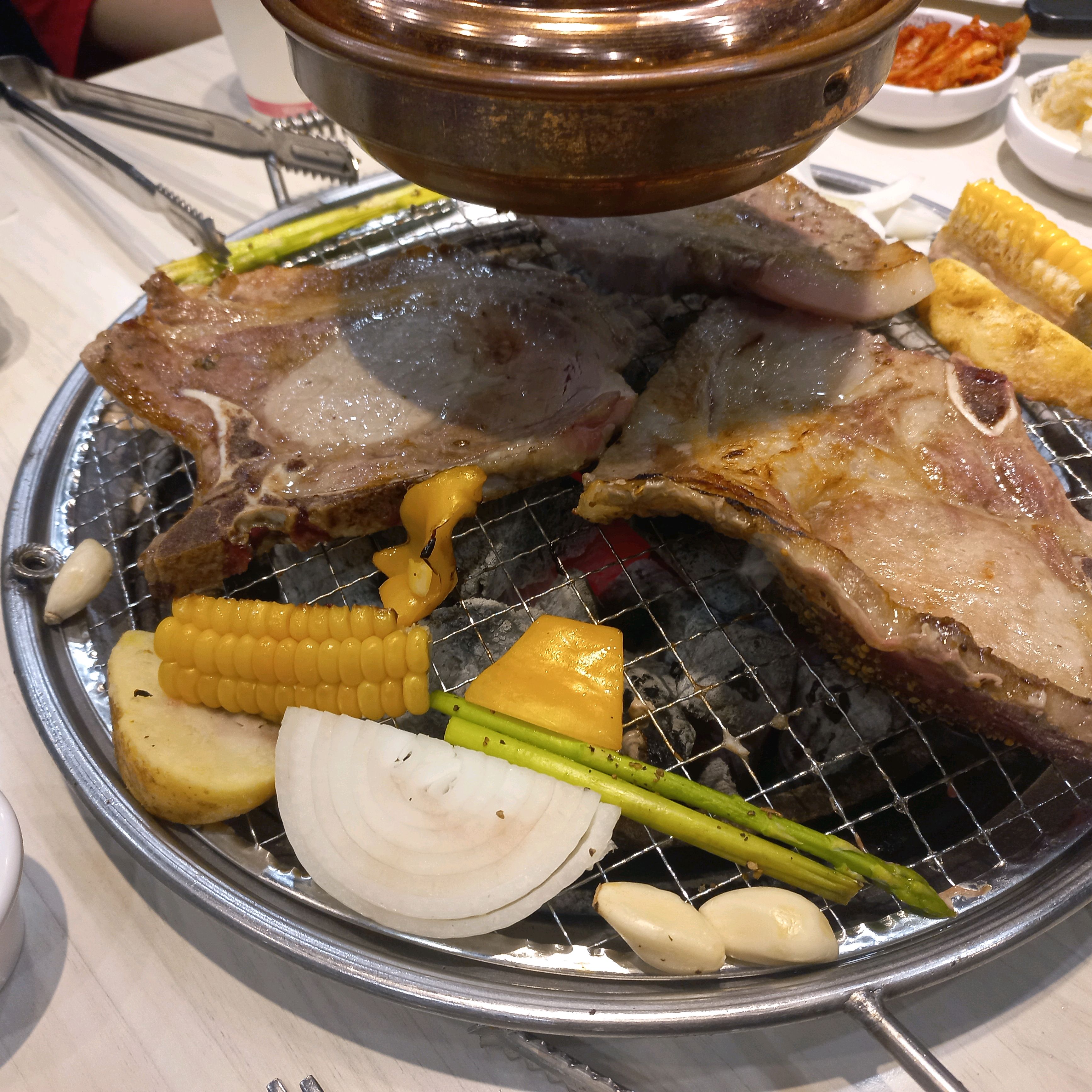 너무 멋진 저녁 식사였습니다! 정말 친절하시고 고기도 맛있어요!!! - 남동구청 맛집 명륜진사갈비 인천남동구청역점
