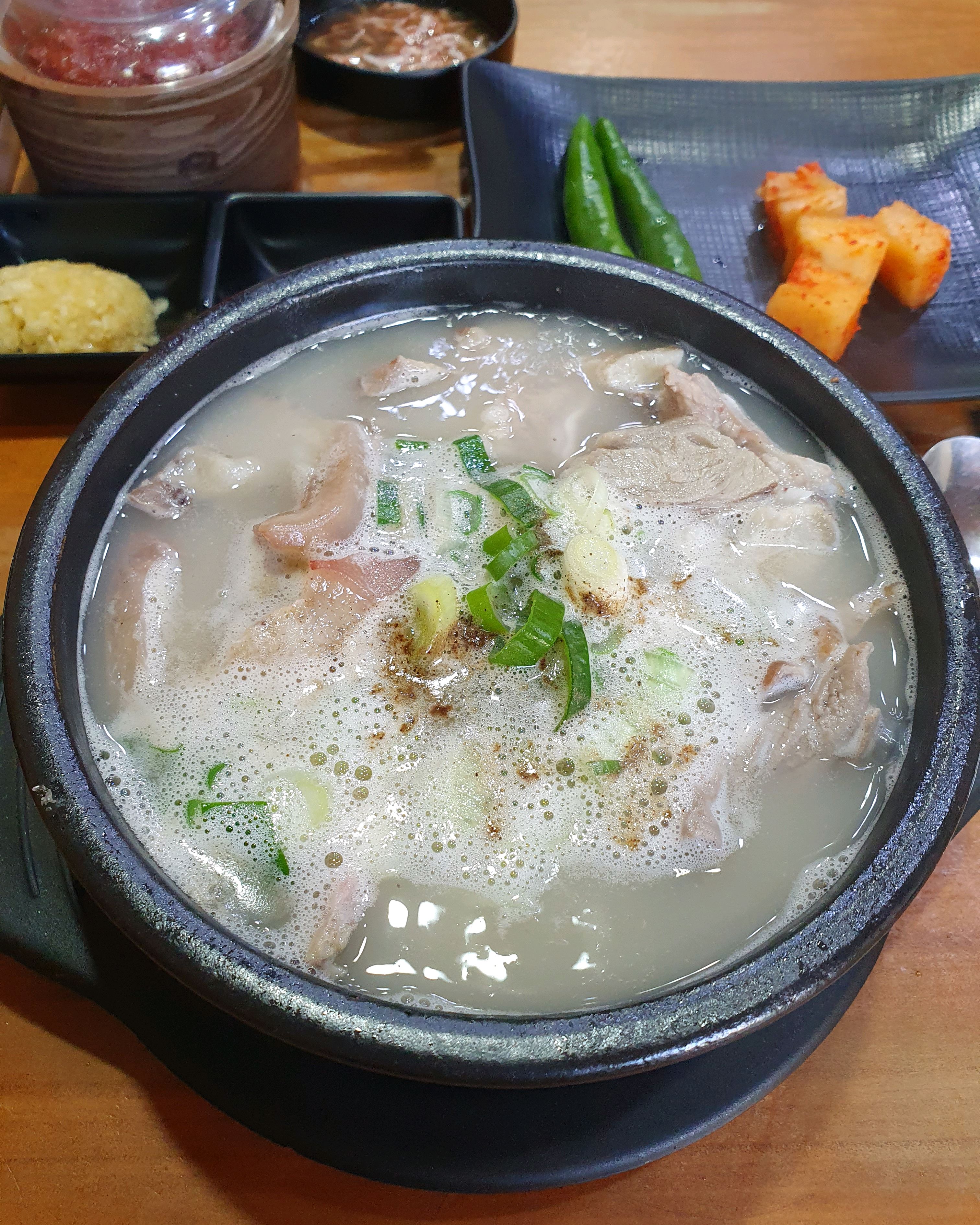 Daelim-dong, Yeongdeungpo-gu, Seoul, Restaurant Samgeori, Maksoondukguk