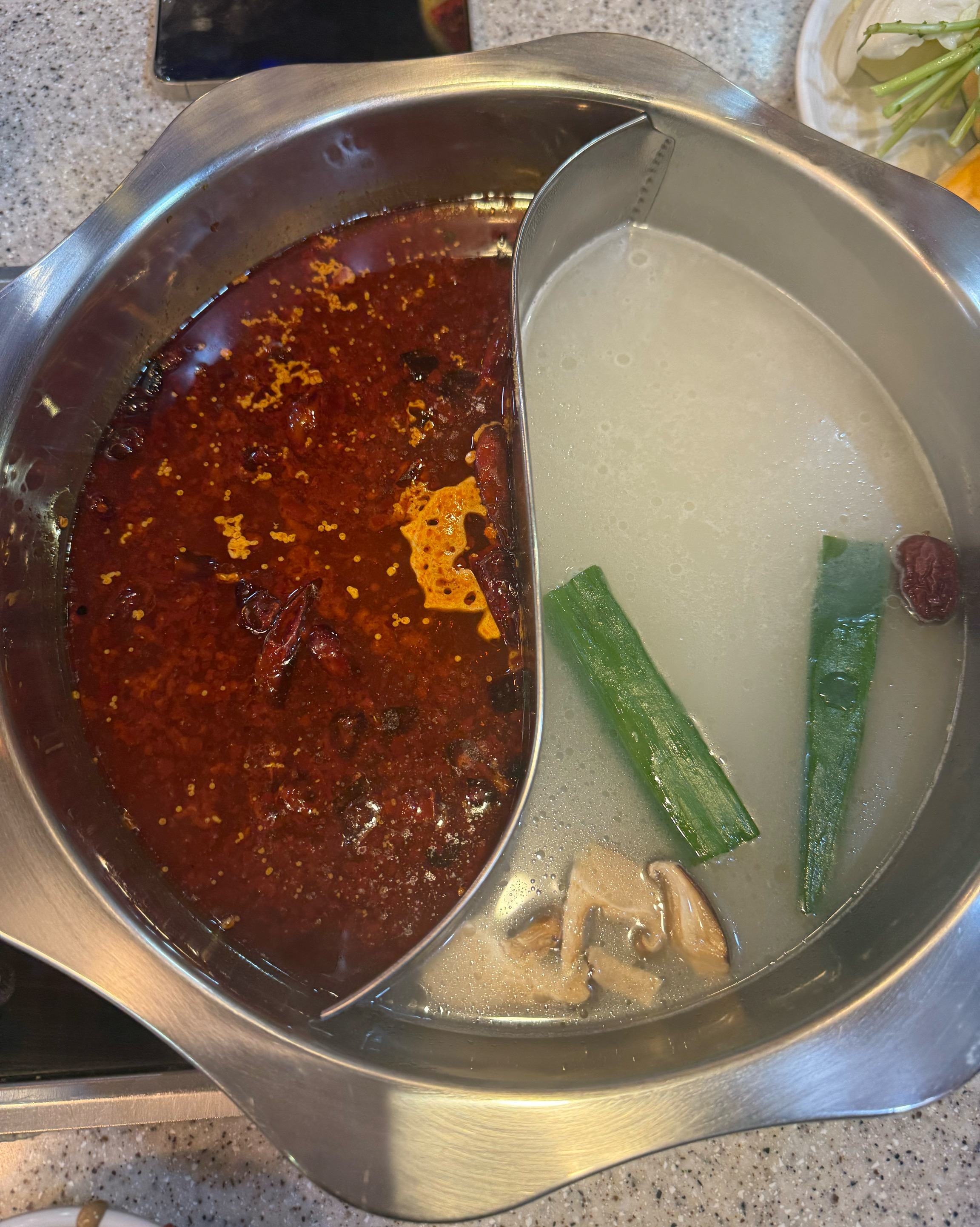 Hong Joong Shabu Buffet, a famous restaurant in Daelim-dong, Yeongdeungpo-gu, Seoul