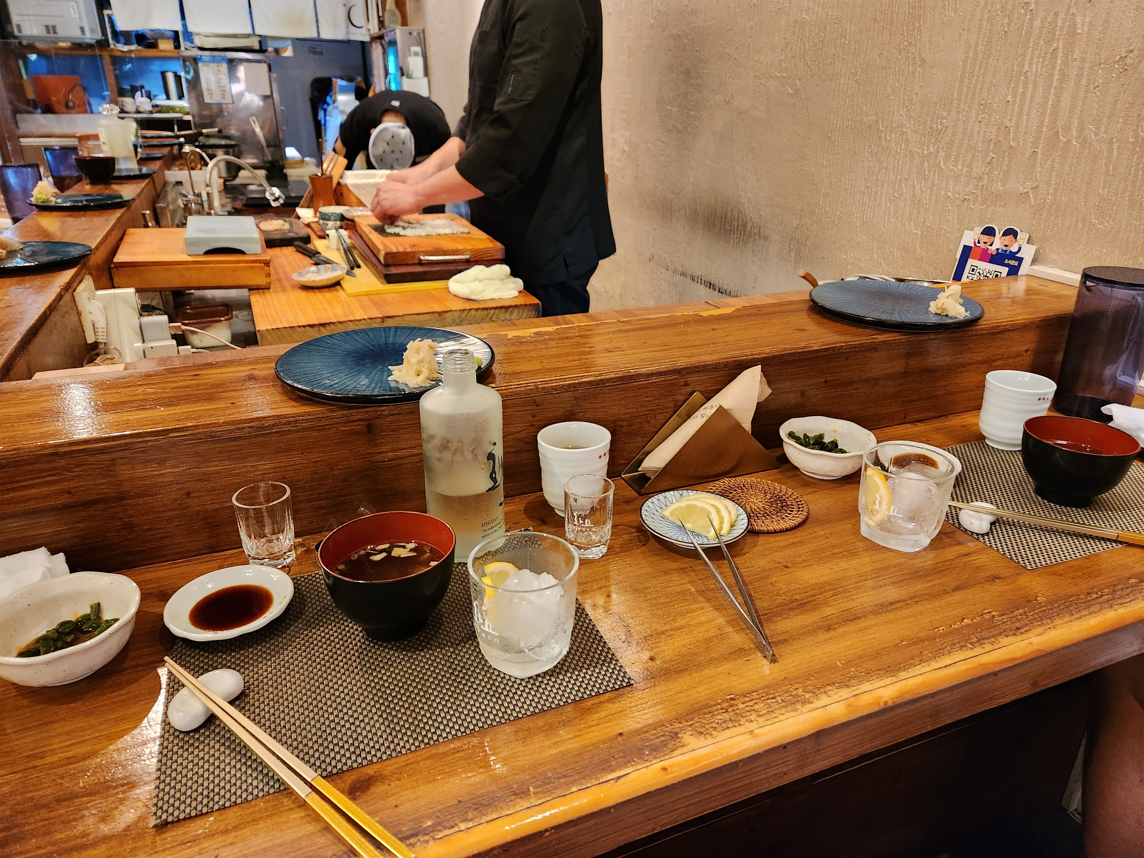Sushi Tempo, a famous restaurant in Eungam-dong, Eunpyeong-gu, Seoul