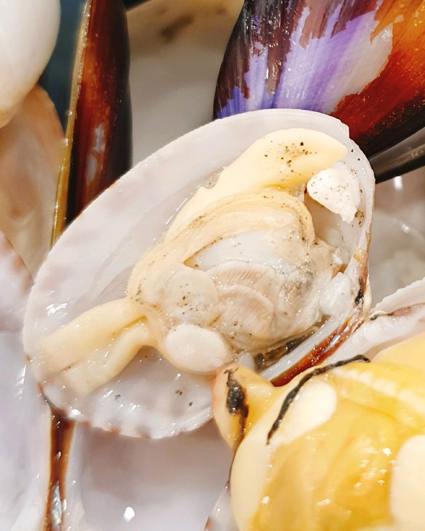 해감 제대로 안된 조개가 많아요!😵💫😵💫 - 송정 맛집 해운대31cm해물칼국수 송정직영점