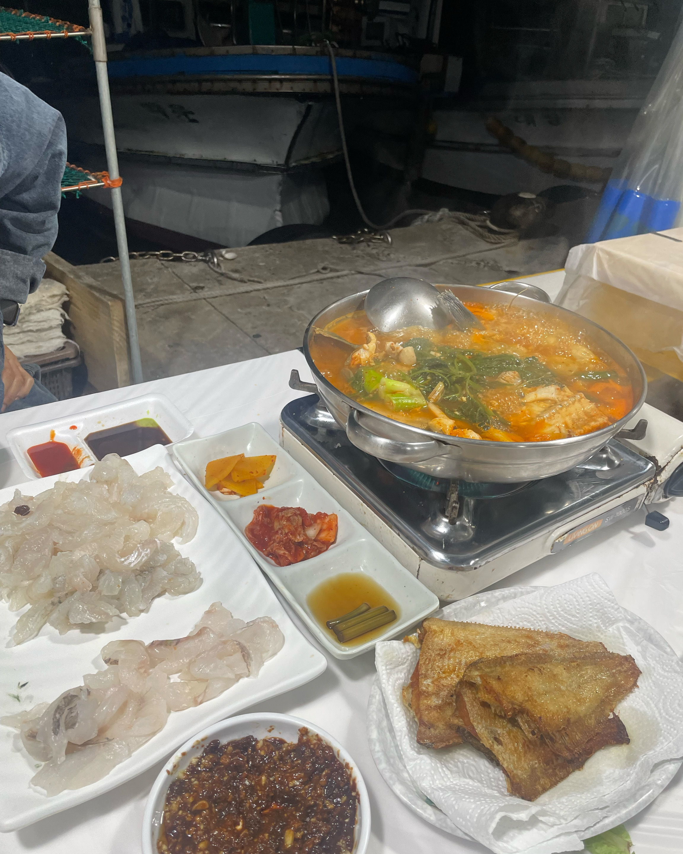 백운호 10