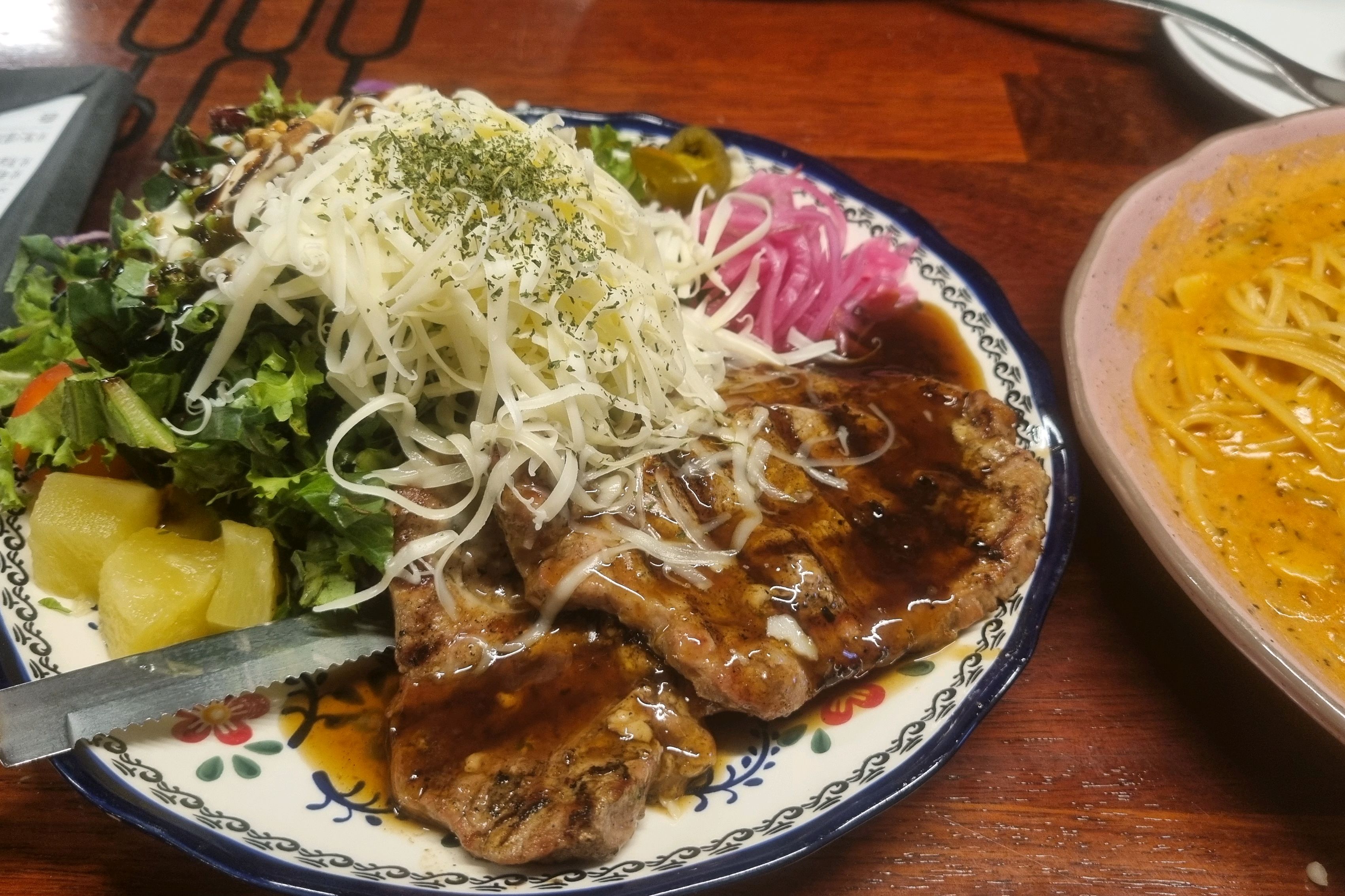 
서울시 강동구 천호동 맛집 로니로티 천호점