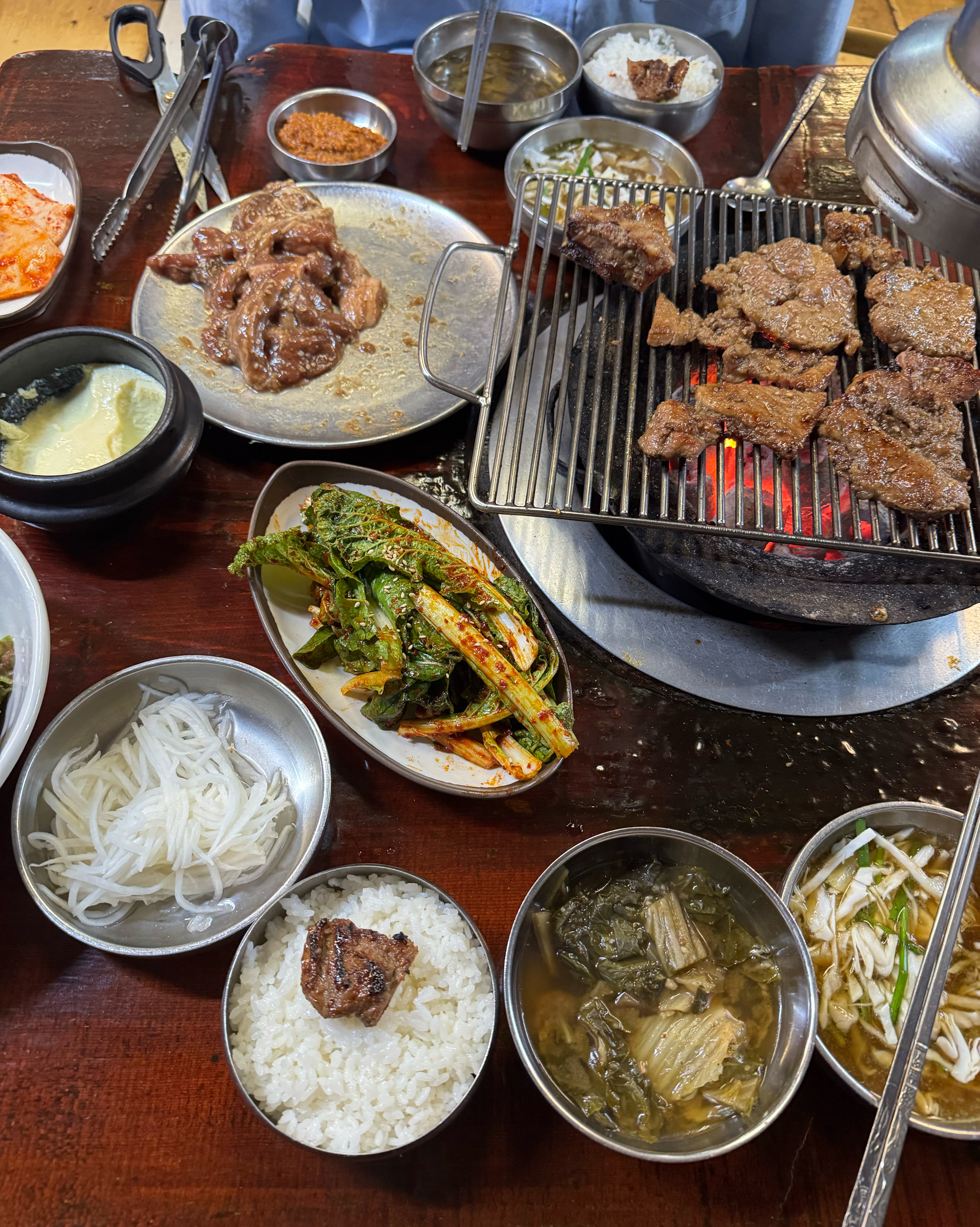 
굽은다리역식당 숯불돼지갈비 마포집