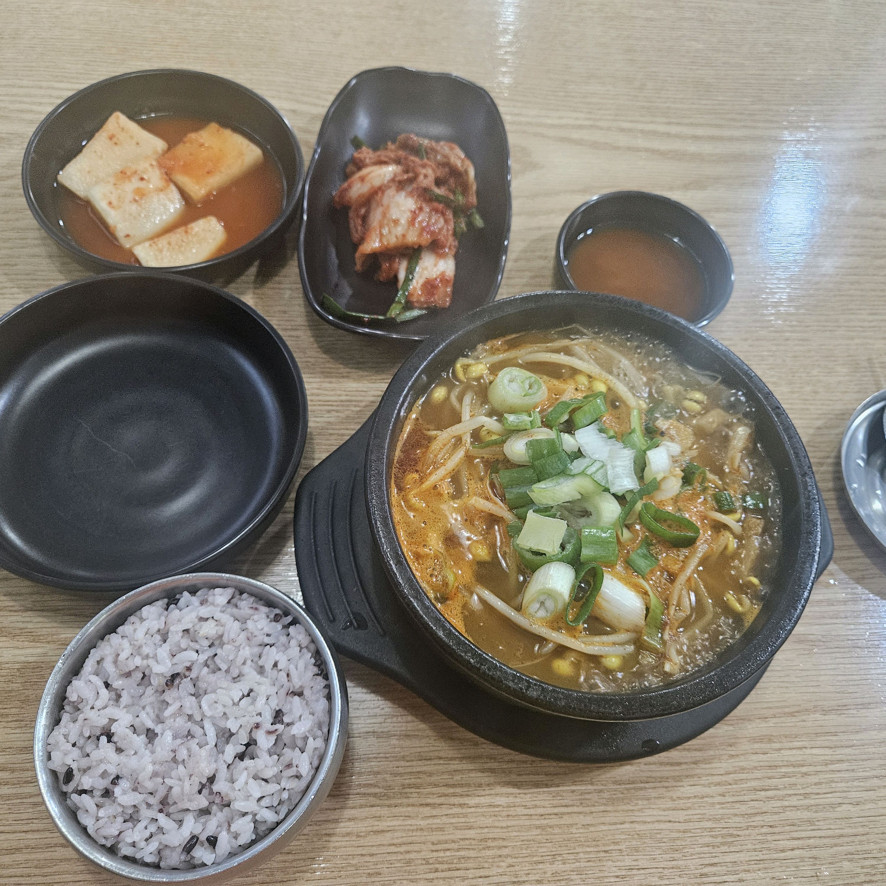 미금역 맛집 장수본가해장국 미금역점 내돈내산 방문리뷰