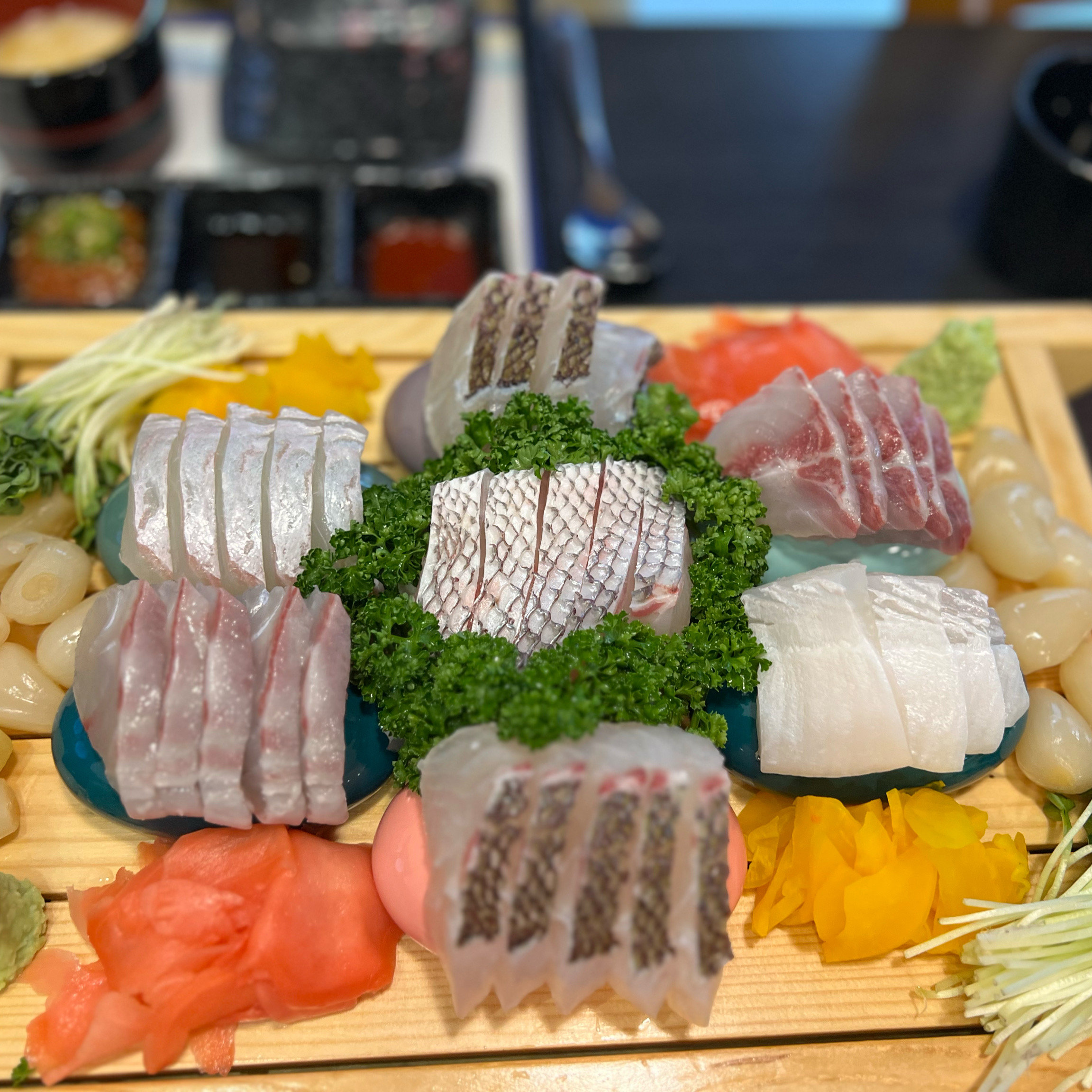 직원분들도 친절하시고, 무한리필인데도 너무 맛있어요!! - 한대앞역 맛집 물고기자리 안산점