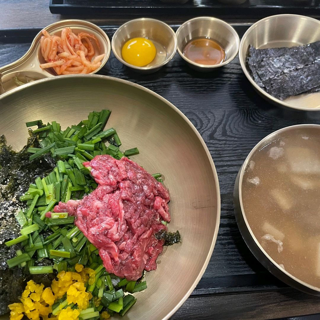 [천안 맛집 두남리들기름육회비빔 본점] 직접 가본 로컬 리뷰