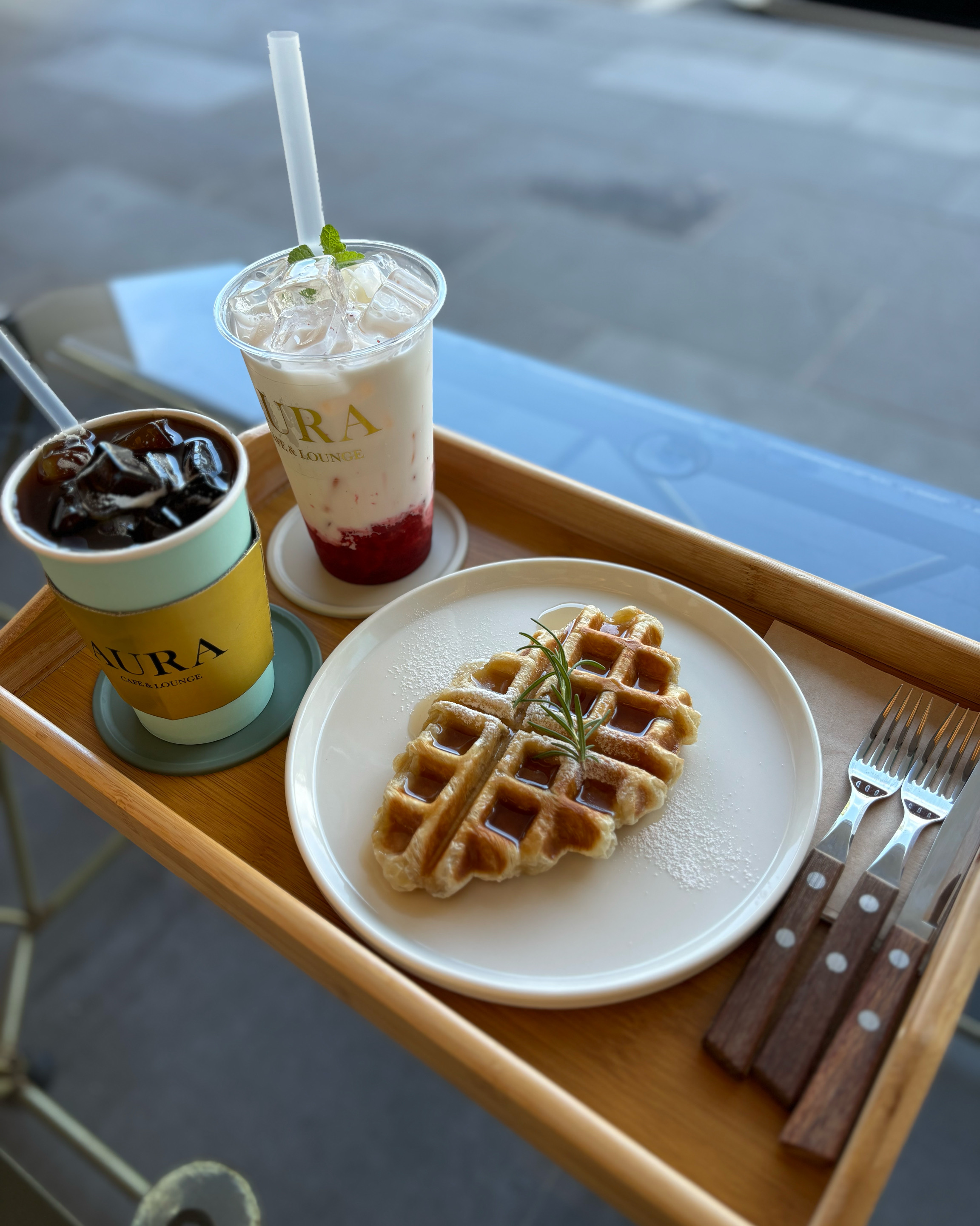 일단 뷰가 굉장히 훌륭해요!!!! - 경포대 맛집 AURA Cafe&Lounge