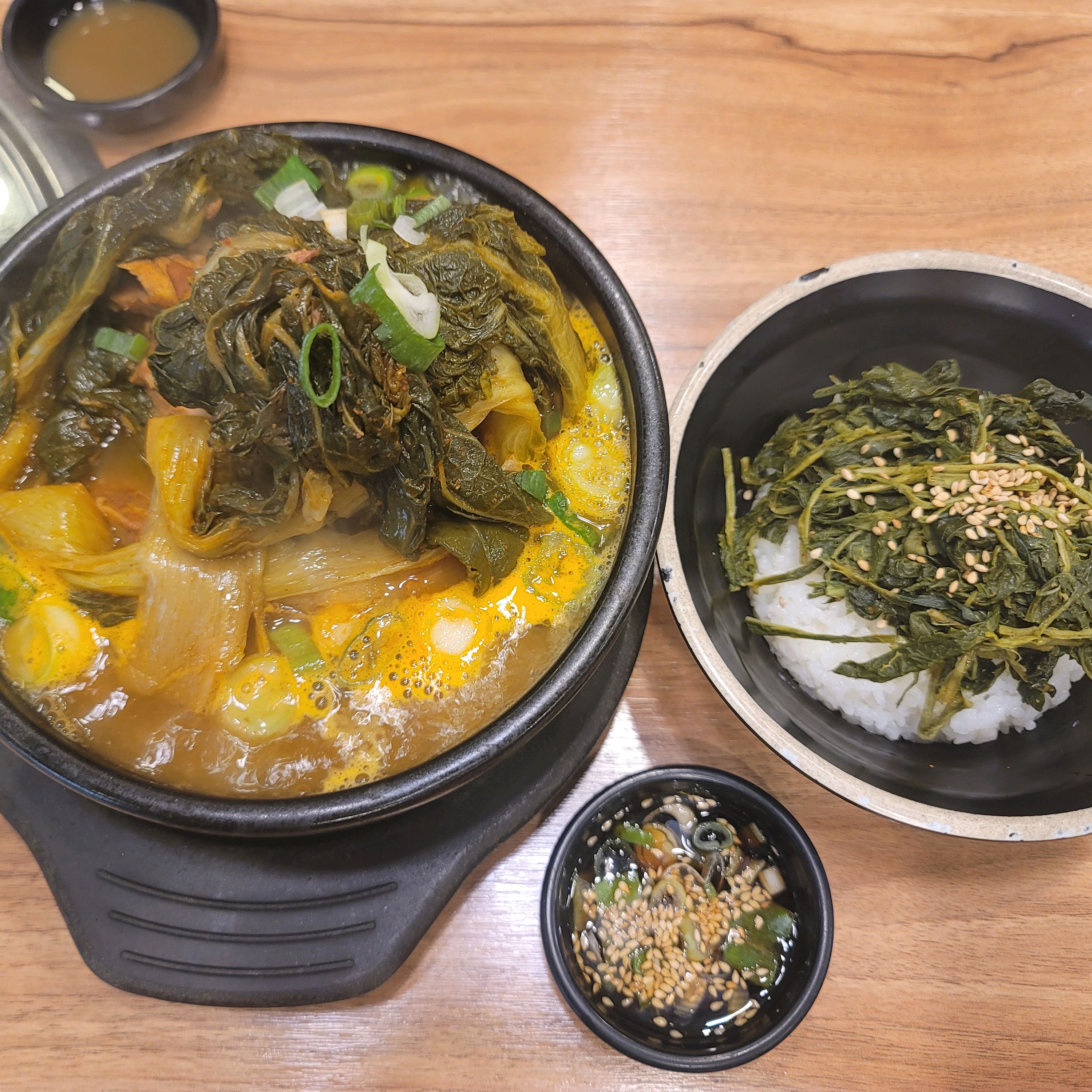  화곡역 뼈다귀 해장국 본말감자탕 화곡역점