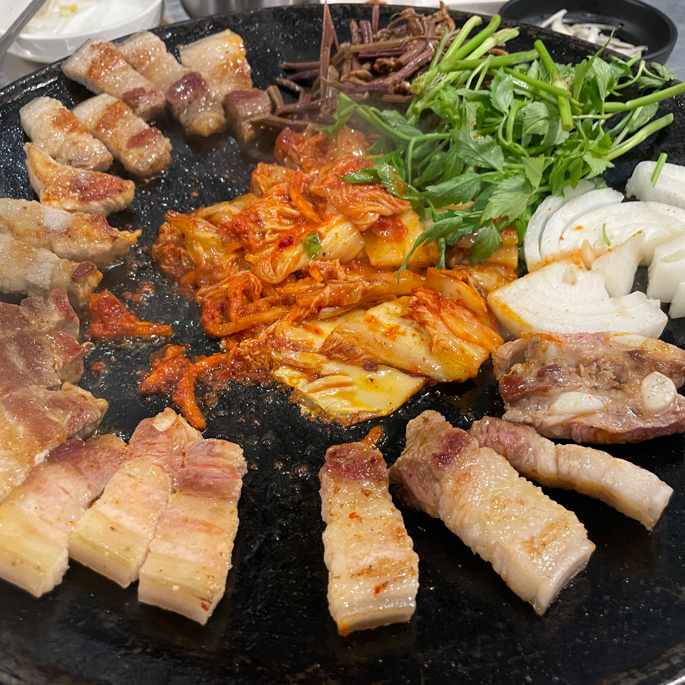 Cast Iron Lid, a famous restaurant in Yeomni-dong, Mapo-gu, Seoul