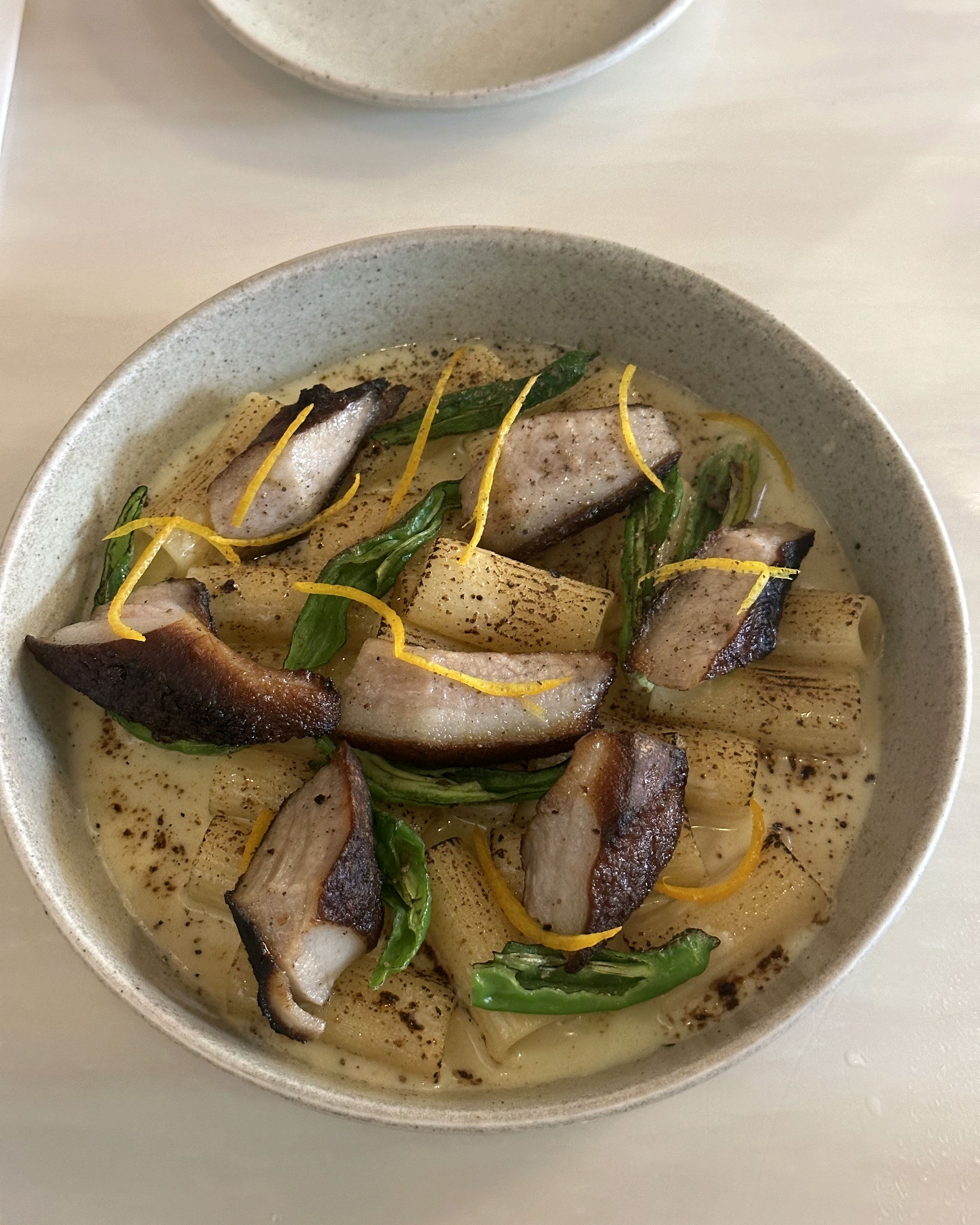 
신용산역식당 먼치