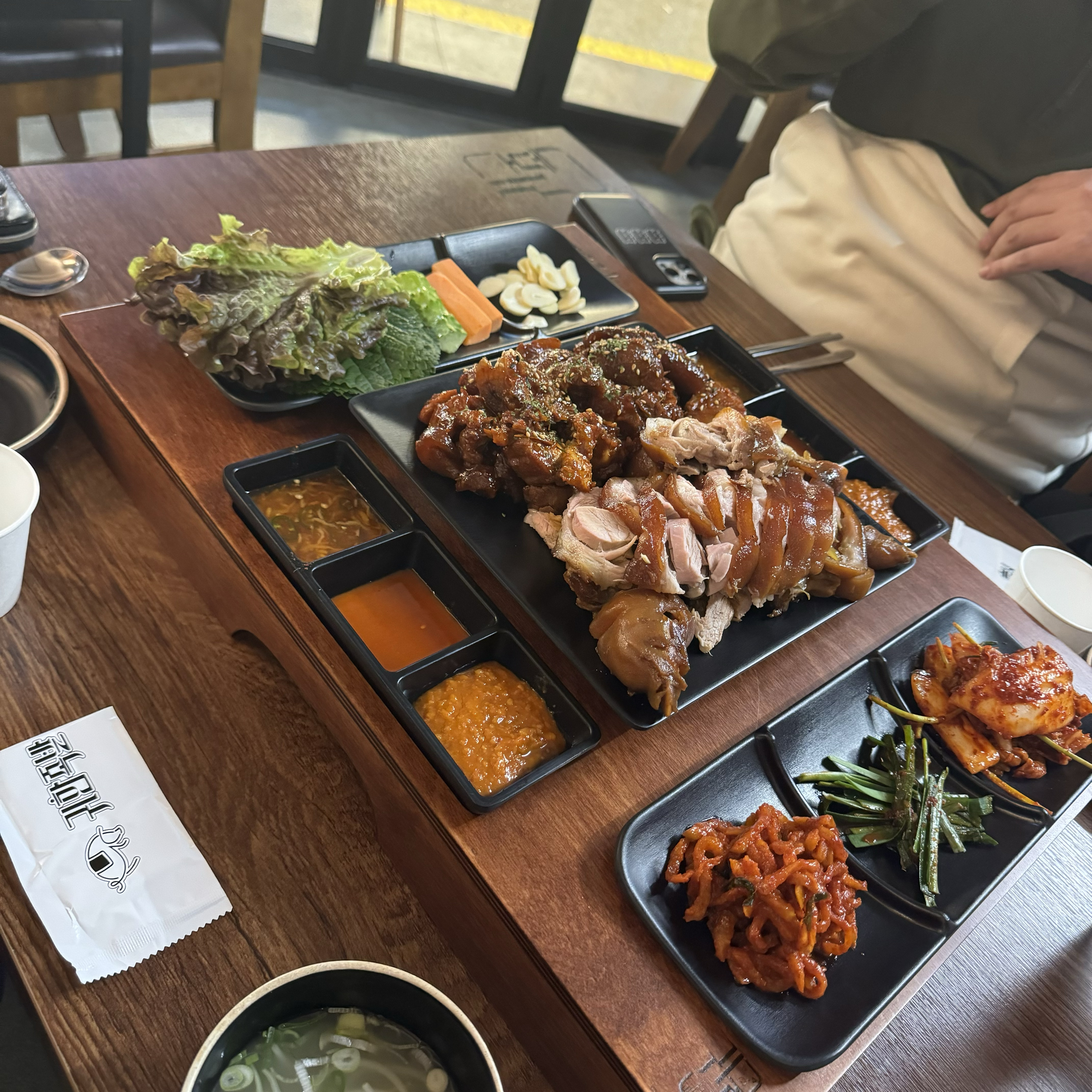진짜 맛있고 친절하세요..💗💗 - 천호동 맛집 귀한족발 천호점