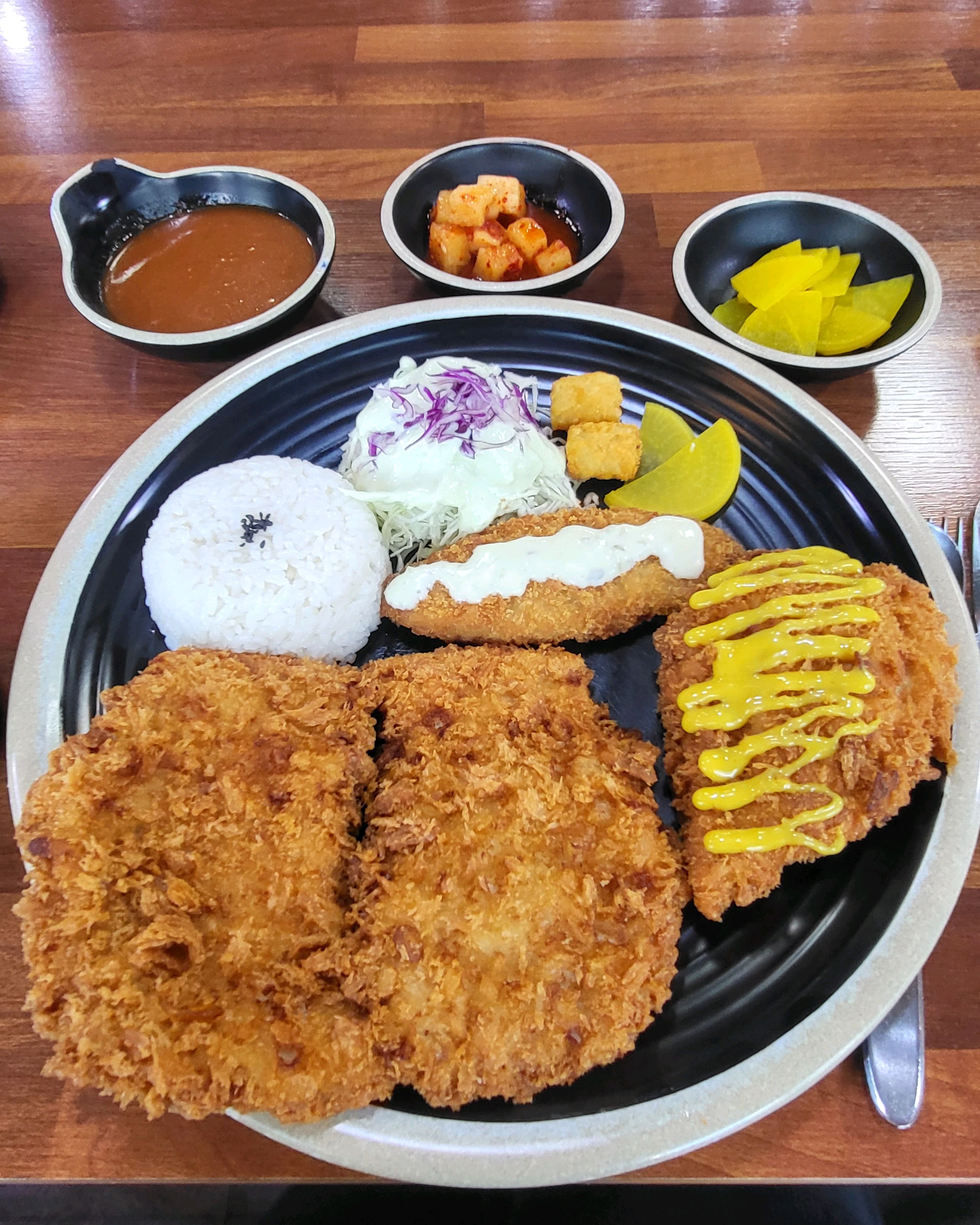 [경주 로컬 맛집 아하수타왕돈까스] 직접 가본 로컬 리뷰