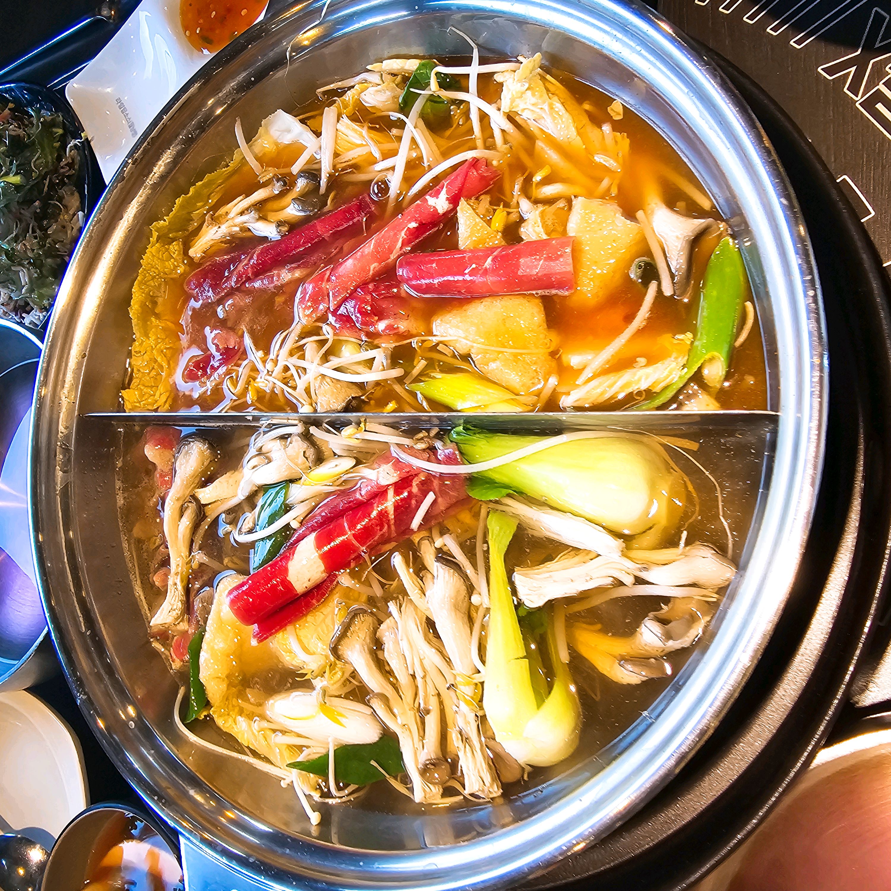 메뉴 다양하고 야채 신선해서 좋아요 - 영주 맛집 소담촌 영주점